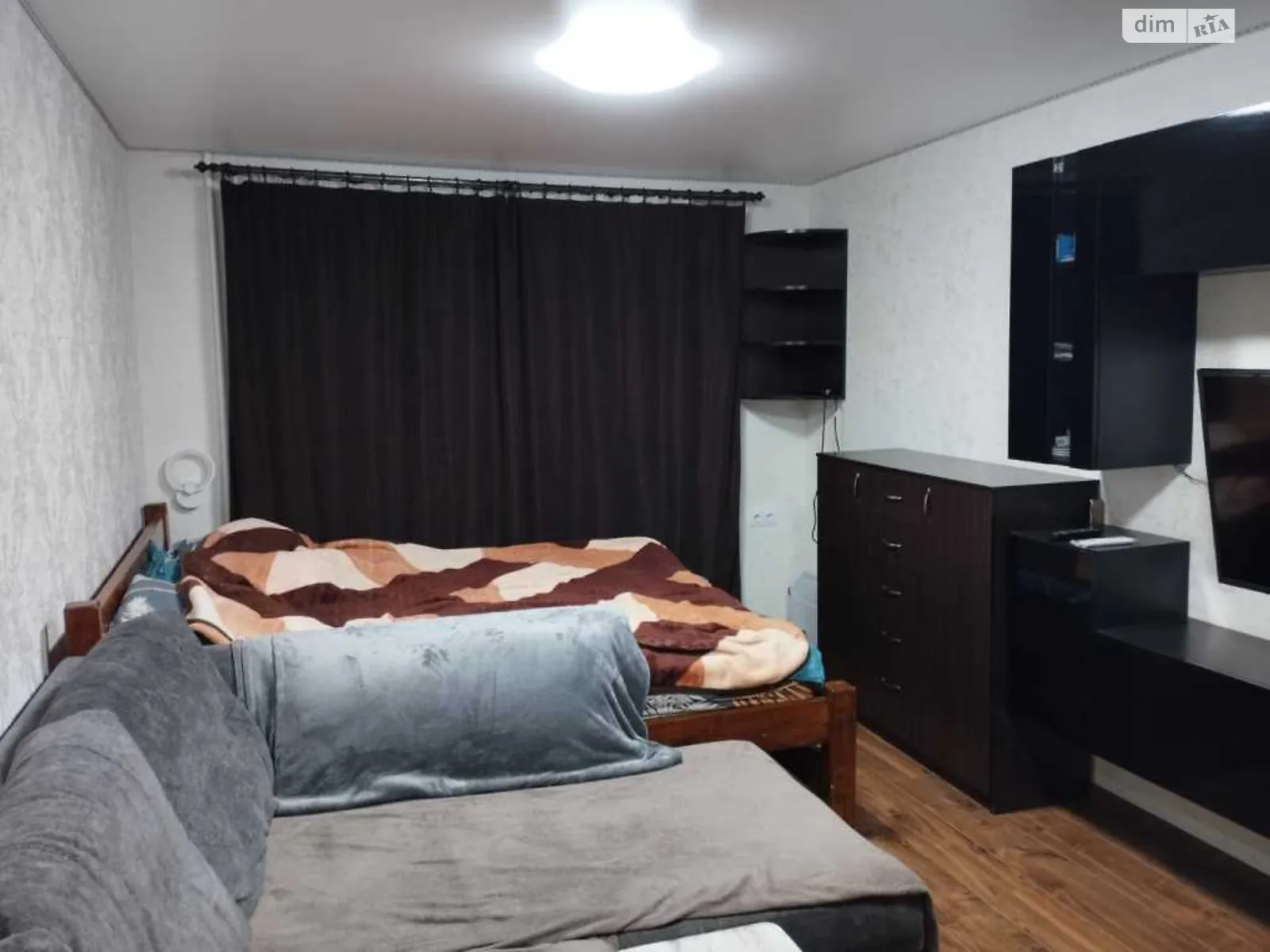 Продается 1-комнатная квартира 32 кв. м в Полтаве, Киевское шоссе