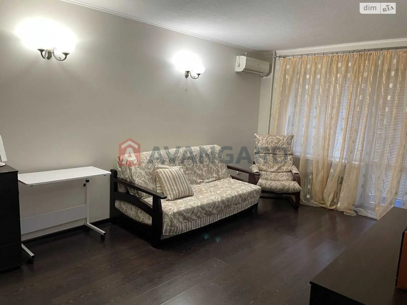 1-комнатная квартира 35 кв. м в Запорожье, цена: 27000 $