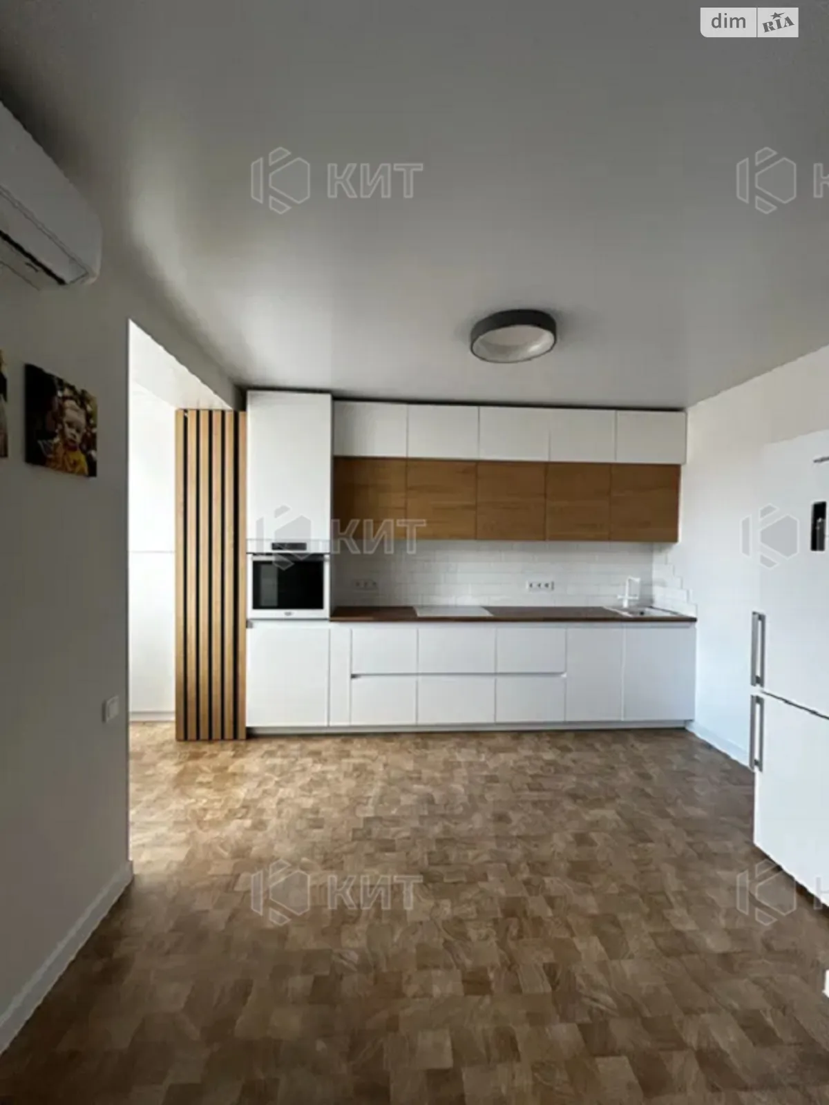 Продается 4-комнатная квартира 122 кв. м в Харькове, цена: 155000 $
