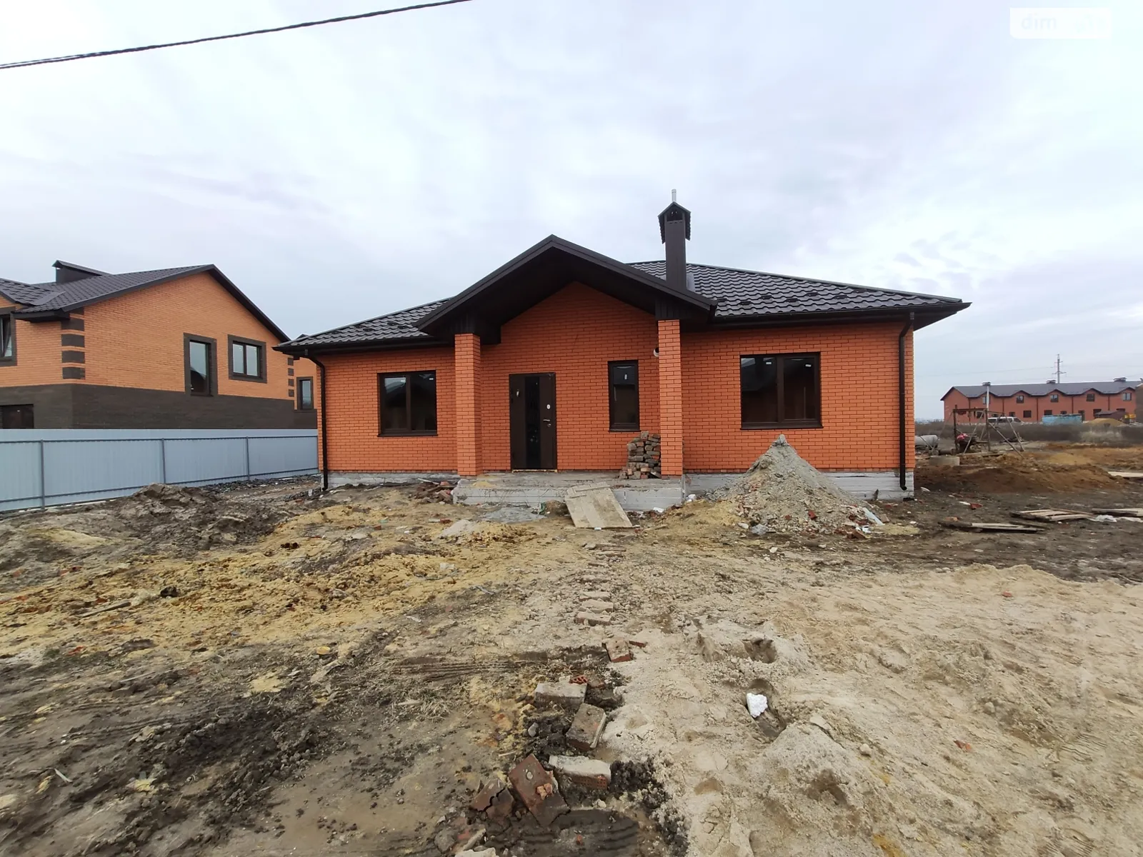 Продается одноэтажный дом 100 кв. м с баней/сауной, цена: 90000 $ - фото 1