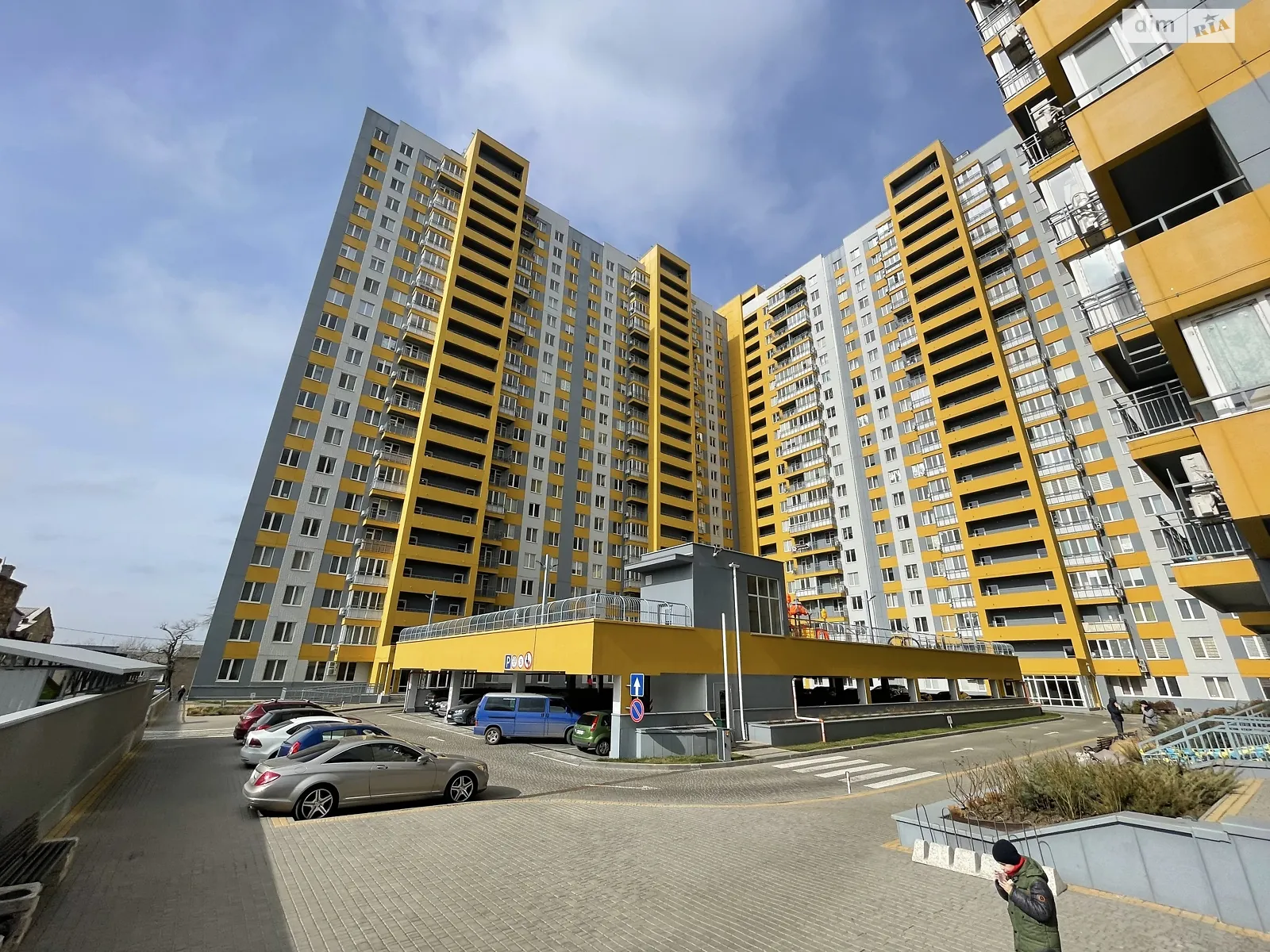 Продается 2-комнатная квартира 76.4 кв. м в Одессе, ул. Михайловская - фото 1