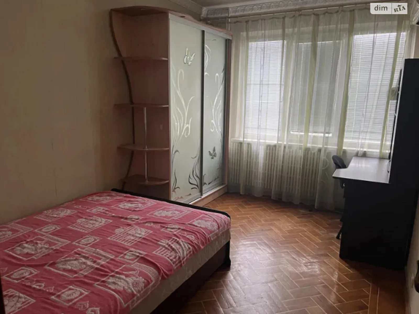Продается 3-комнатная квартира 62 кв. м в Харькове, просп. Гагарина - фото 1