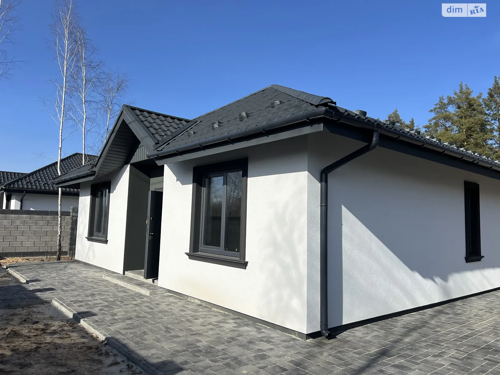 Продается одноэтажный дом 100 кв. м с верандой, цена: 75000 $ - фото 1