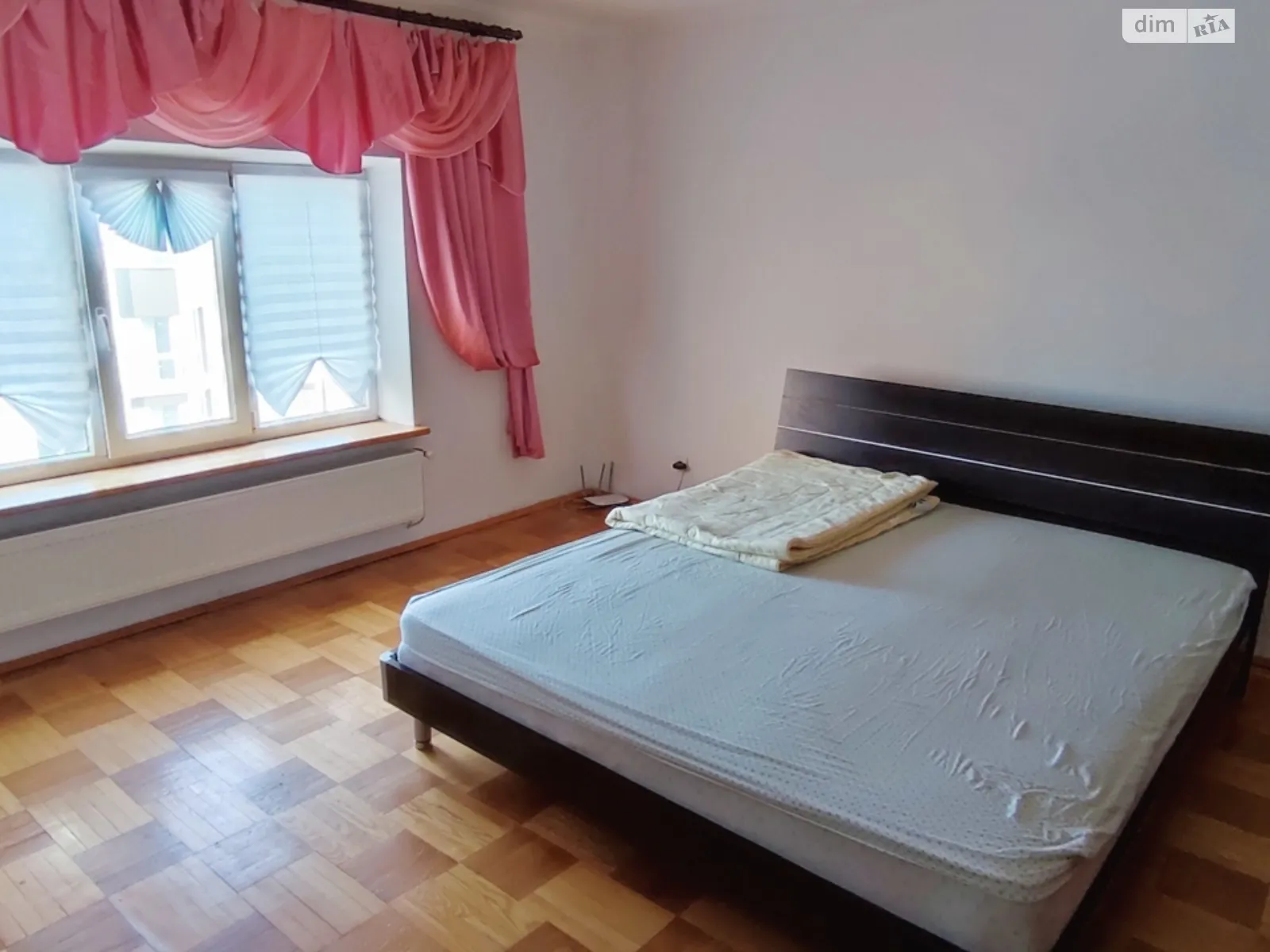 3-комнатная квартира 72 кв. м в Тернополе, ул. Троллейбусная