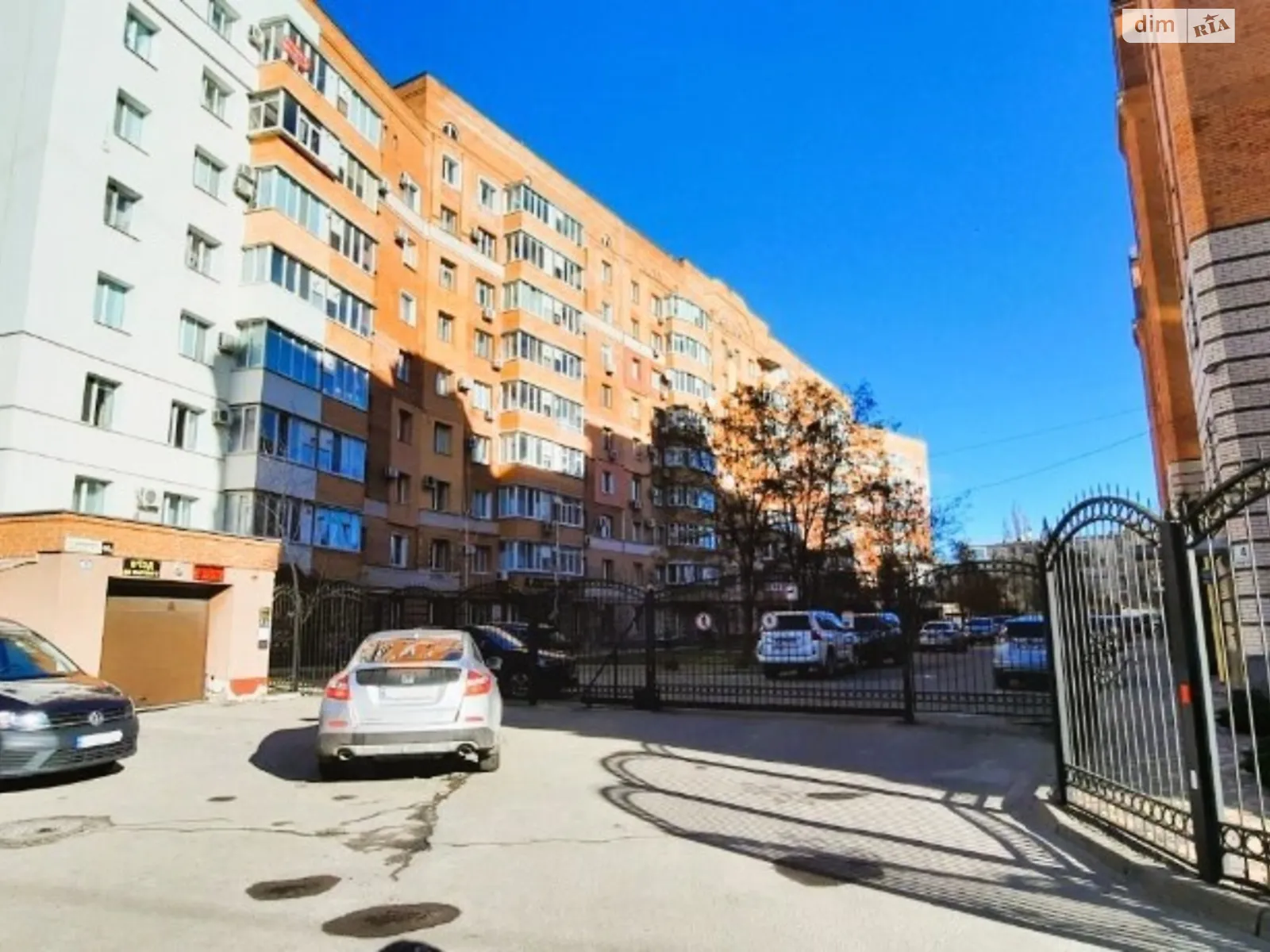 Продается помещения свободного назначения 127 кв. м в 10-этажном здании, цена: 140000 $ - фото 1