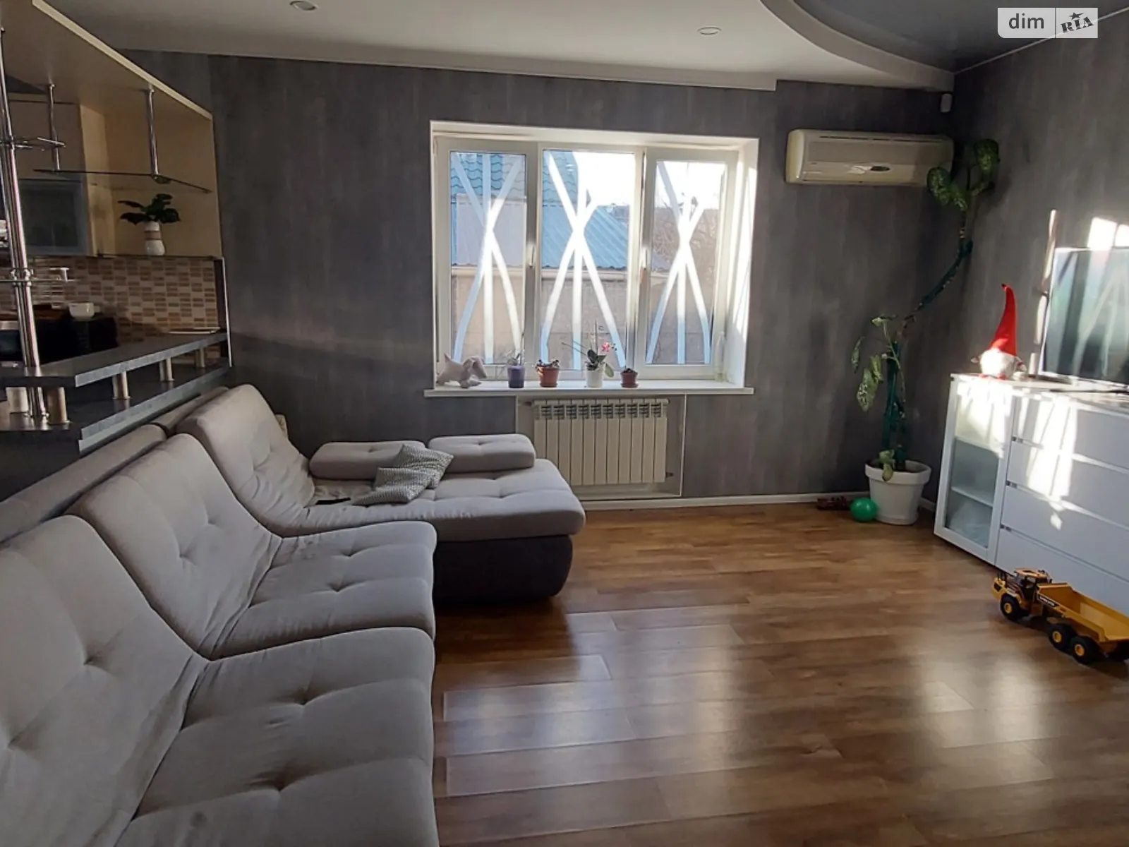 Продается дом на 2 этажа 180 кв. м с баней/сауной, цена: 80000 $ - фото 1