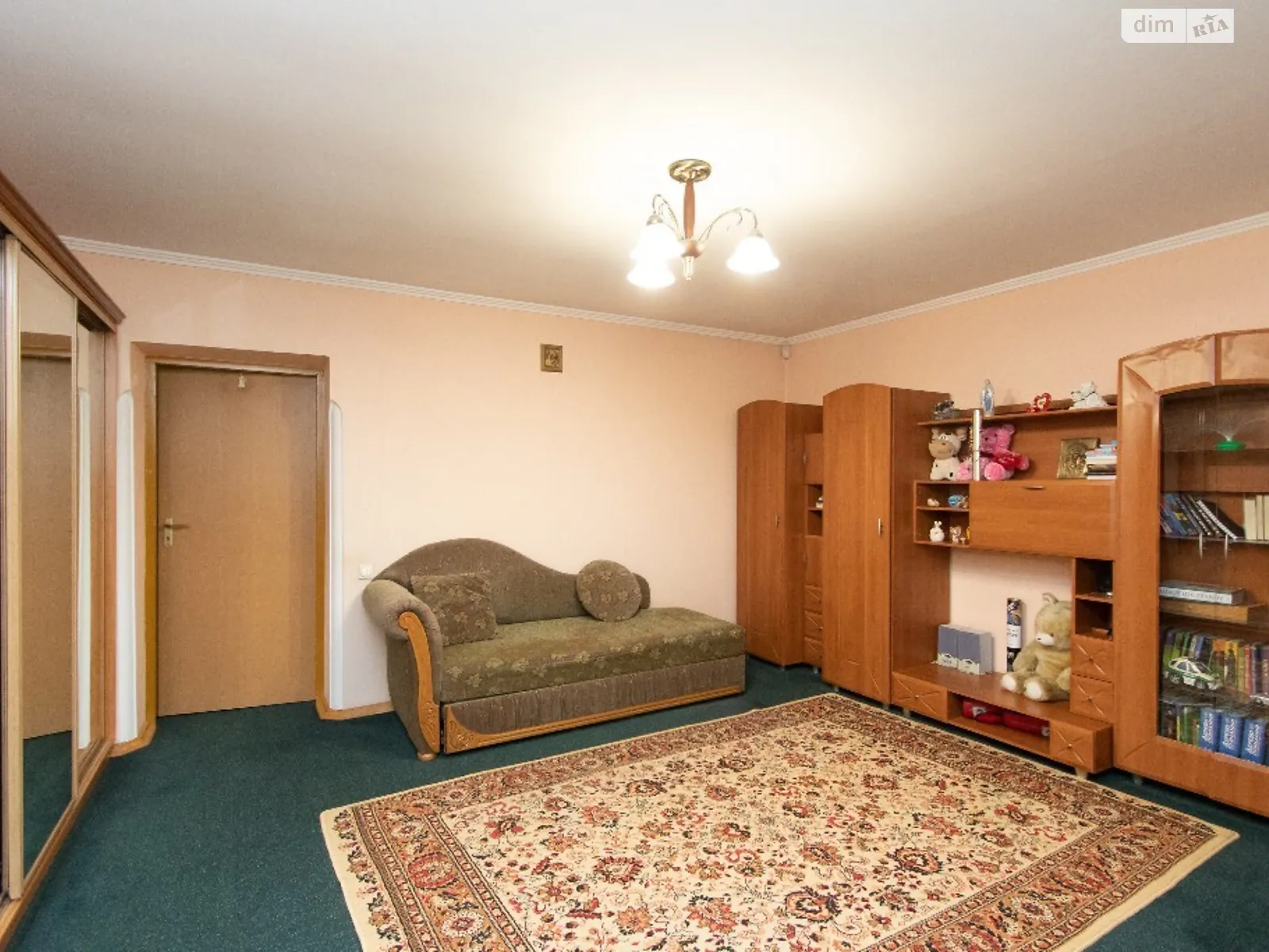Продается 5-комнатная квартира 177 кв. м в Ивано-Франковске - фото 2
