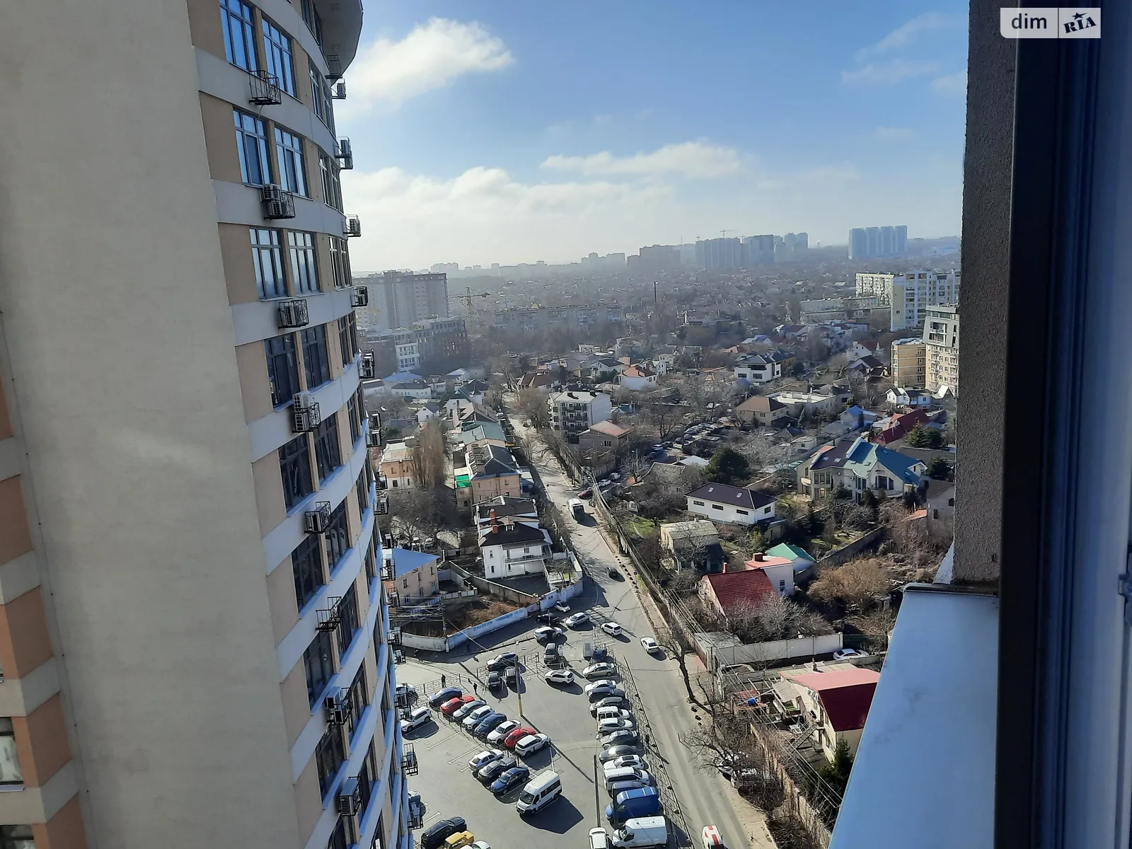 Продається 1-кімнатна квартира 46 кв. м у Одесі, вул. Каманіна, 16А/1 - фото 1
