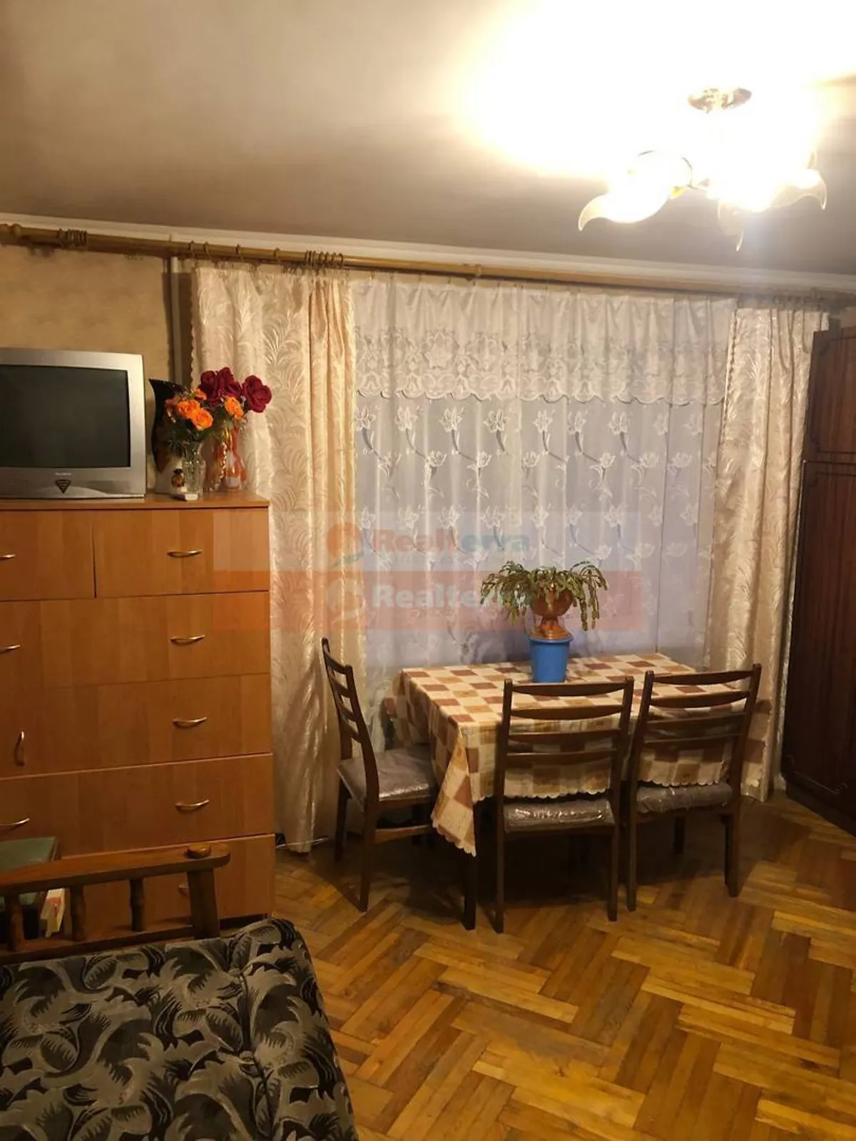 Продается 3-комнатная квартира 68 кв. м в Киеве, Харьковское шоссе