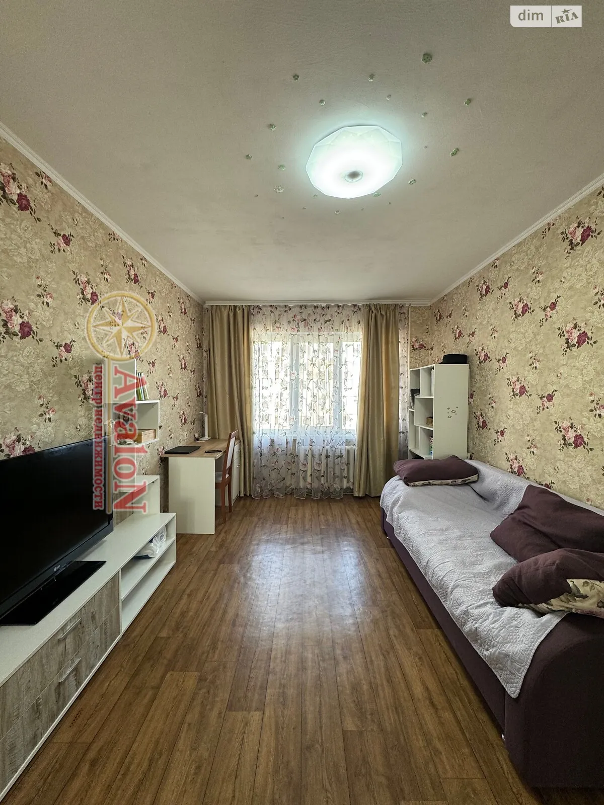 Продается 3-комнатная квартира 73 кв. м в Одессе, ул. Академика Сахарова, 40/1 - фото 1
