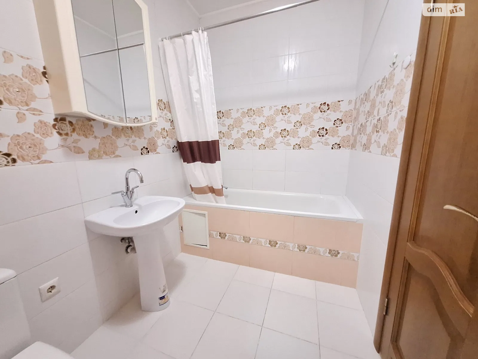 1-комнатная квартира 45 кв. м в Тернополе, цена: 200 $