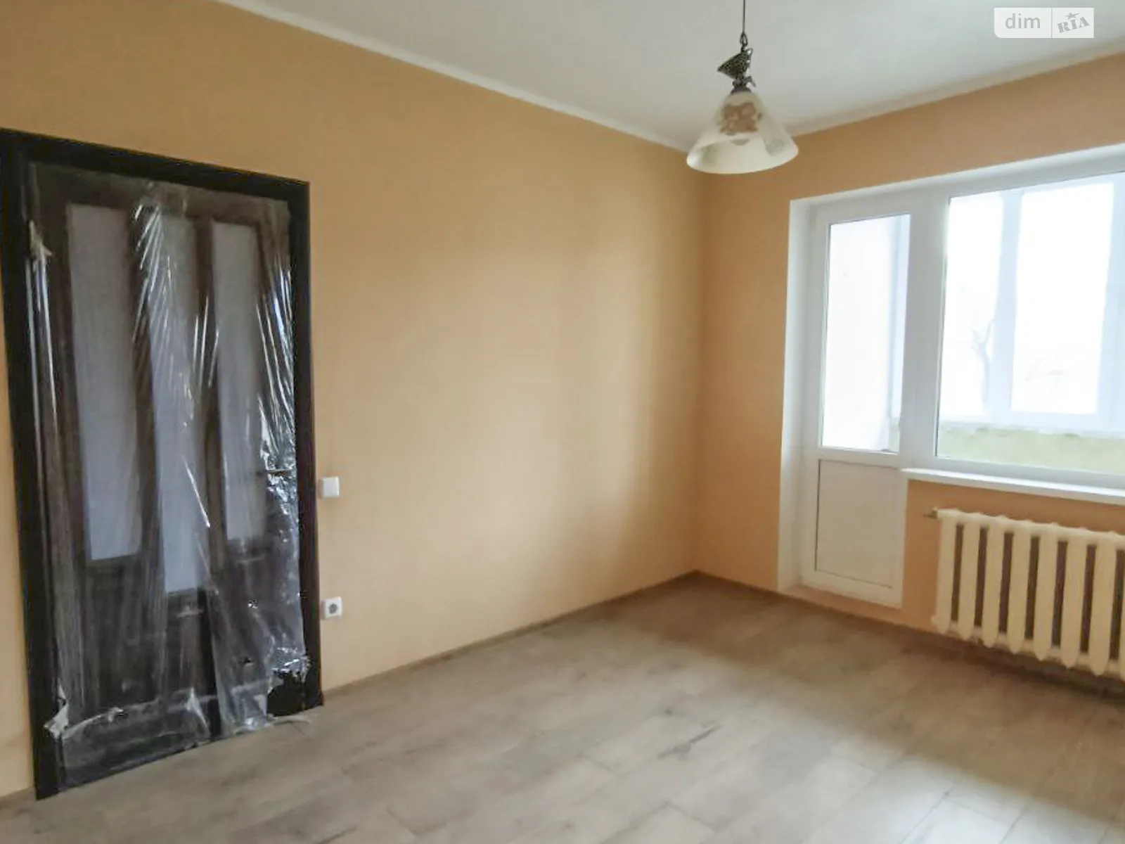 Продается 3-комнатная квартира 65.2 кв. м в Кривом Роге, цена: 24500 $