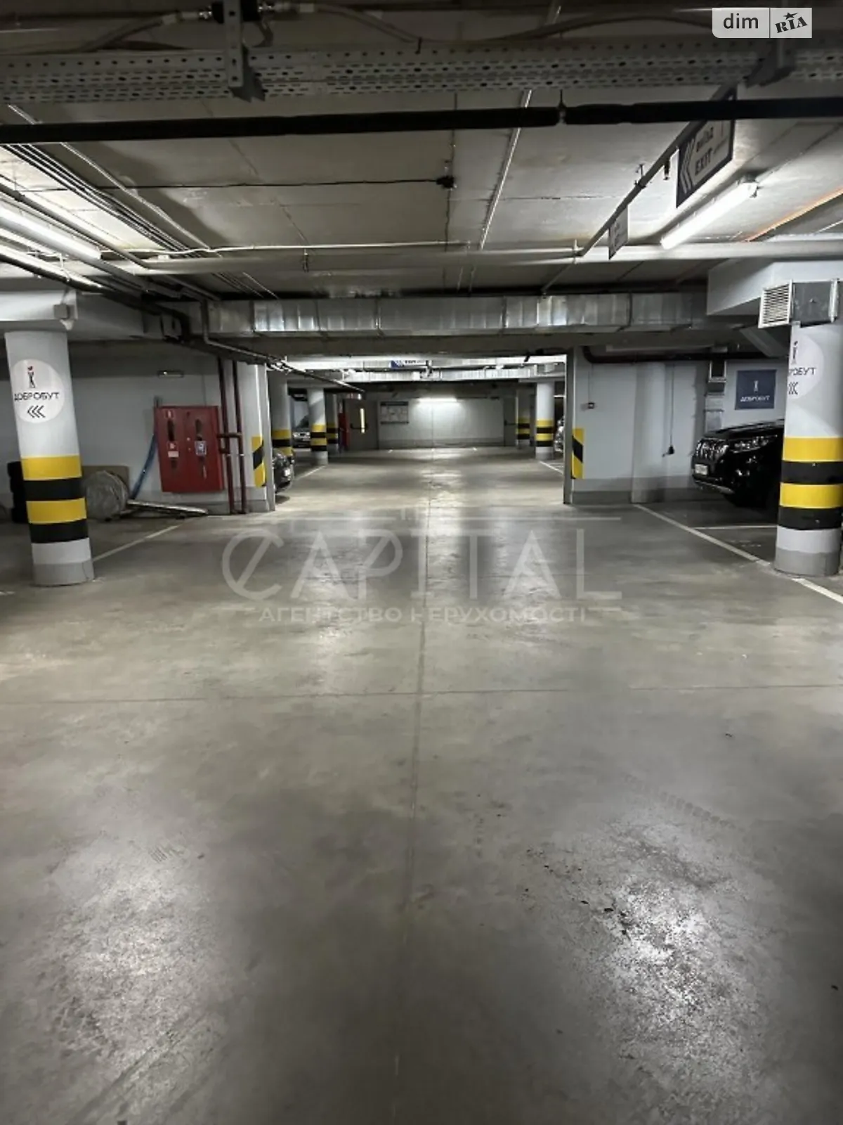 Продается подземный паркинг универсальный на 18 кв. м, цена: 30000 $
