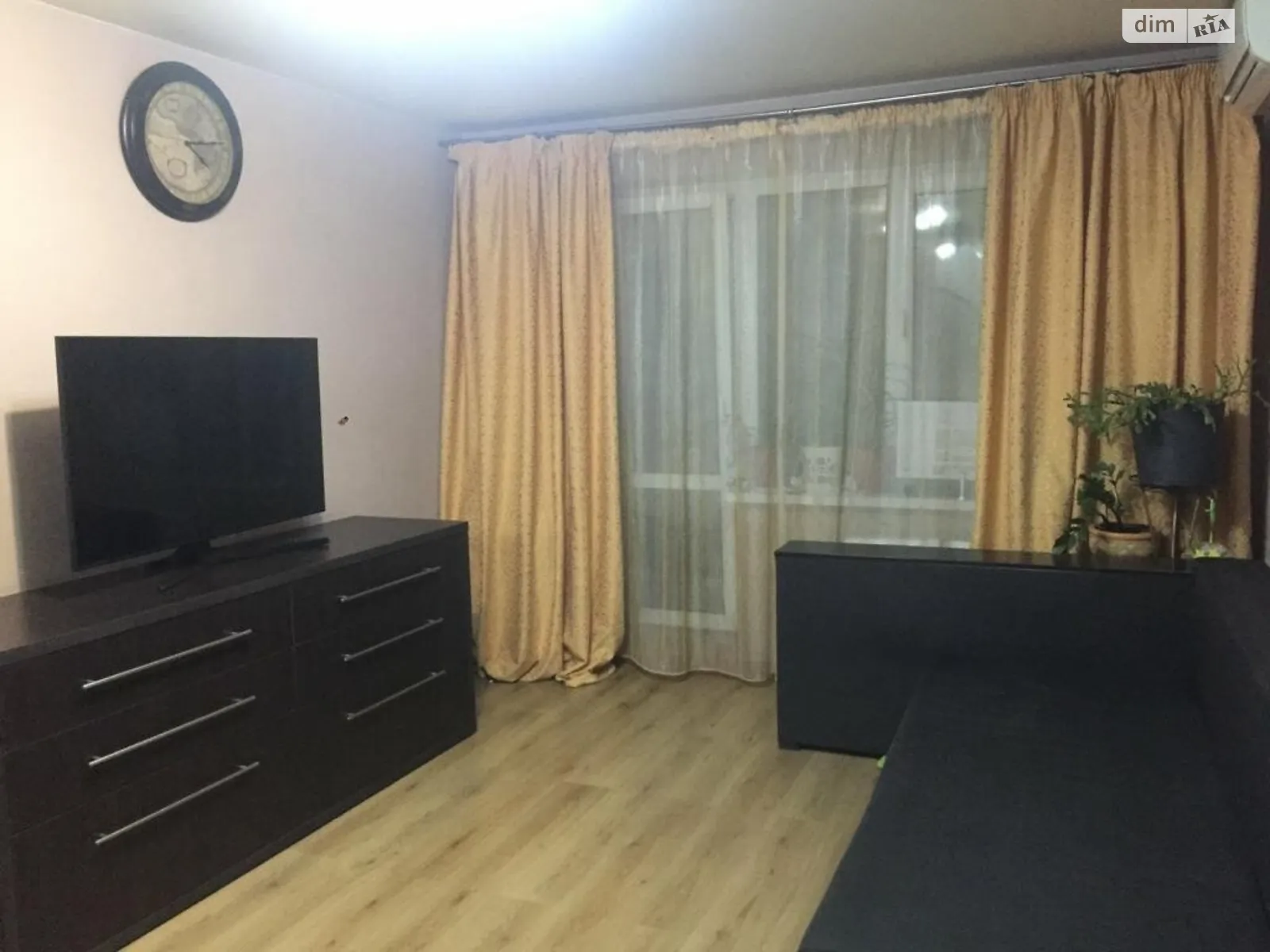 Продается 2-комнатная квартира 51 кв. м в Киеве, ул. Владимира Сальского, 8 - фото 1