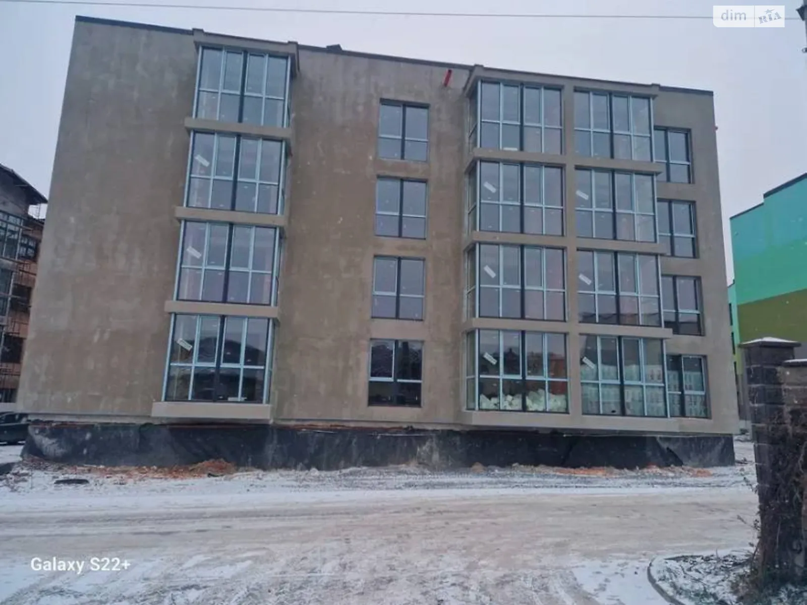 Продается 1-комнатная квартира 35 кв. м в Ровно, ул. Единства(Чебишева) - фото 1