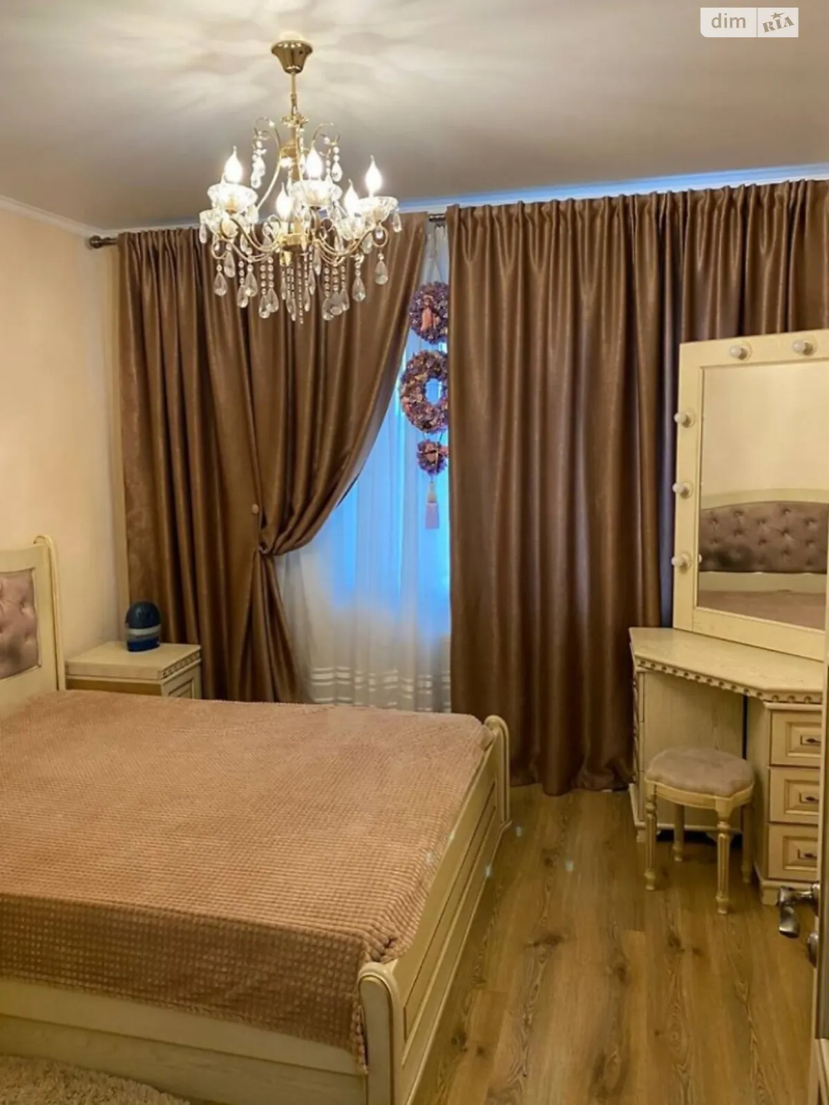 3-комнатная квартира 85 кв. м в Тернополе, цена: 350 $