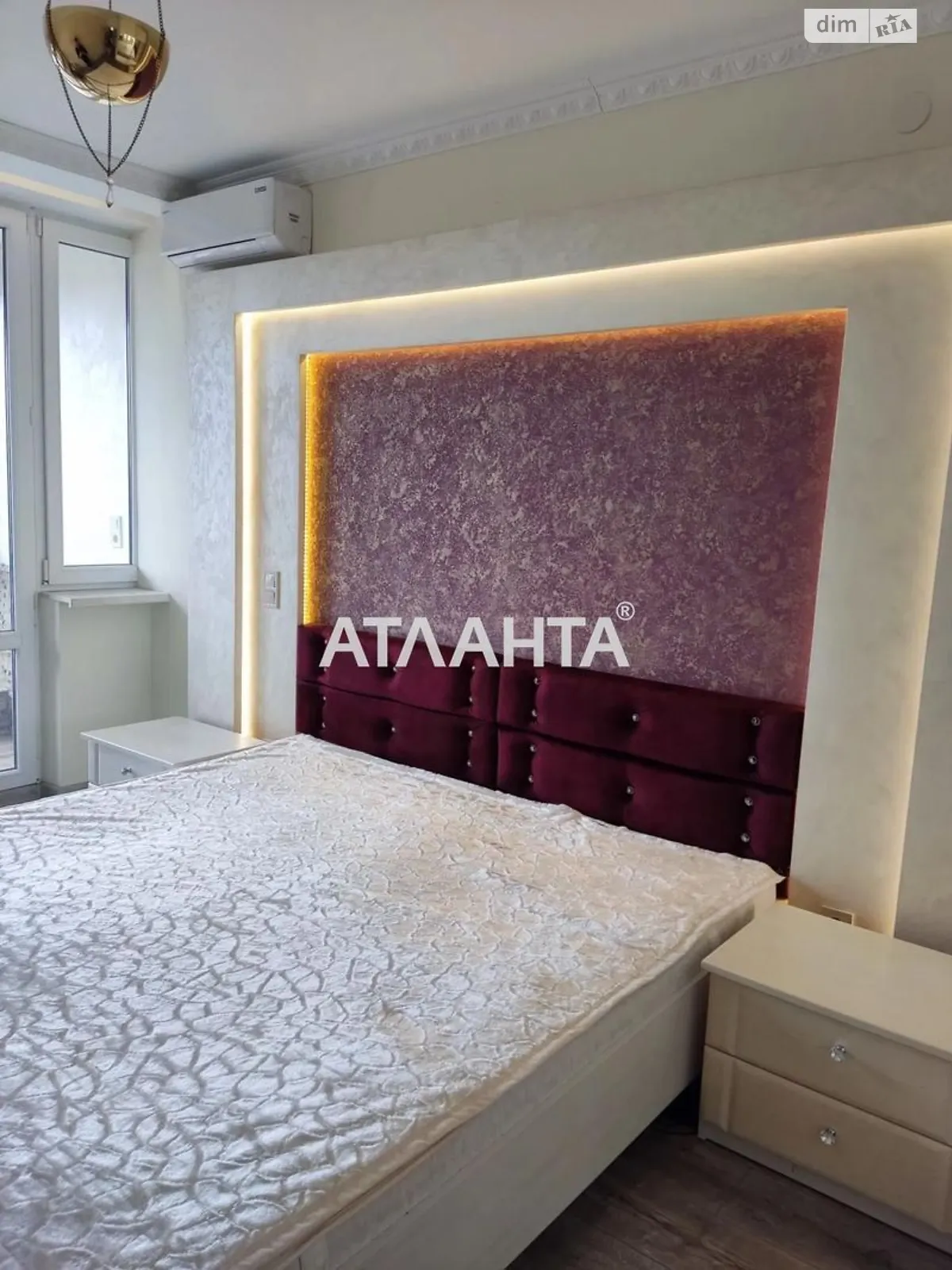 Продается 3-комнатная квартира 106.5 кв. м в Львове, просп. Шевченко