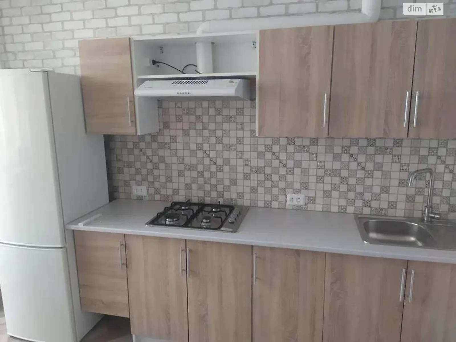 Продается 1-комнатная квартира 42 кв. м в Харькове, цена: 26500 $