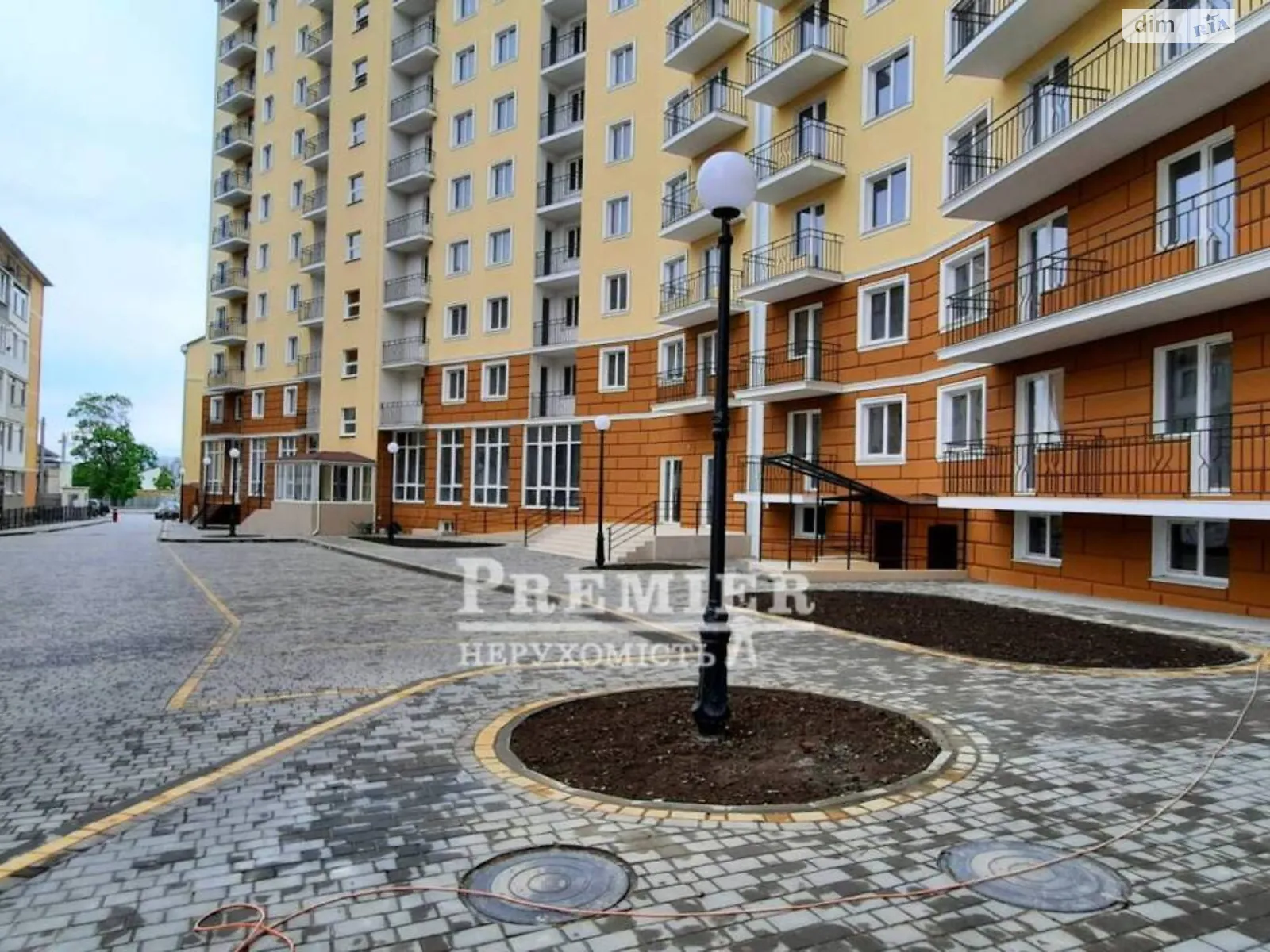 Продается 1-комнатная квартира 27 кв. м в Одессе, ул. Люстдорфская дорога