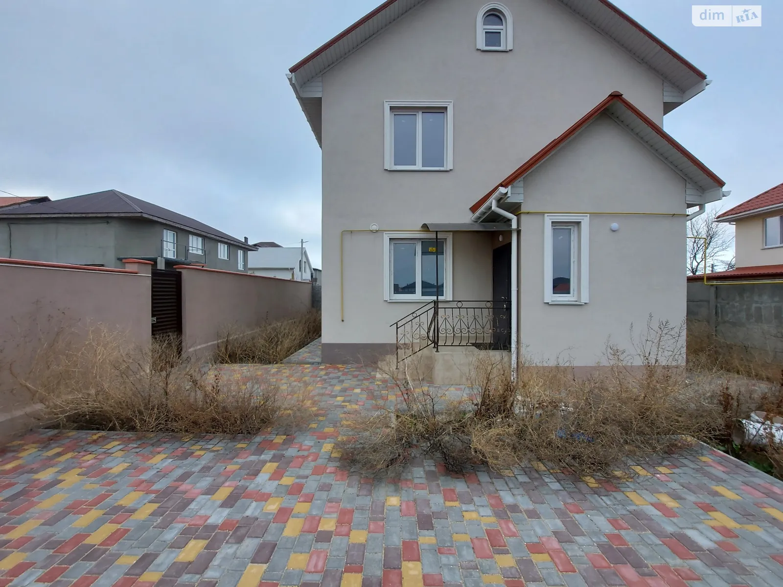 Продается дом на 2 этажа 118 кв. м с участком, цена: 135000 $ - фото 1