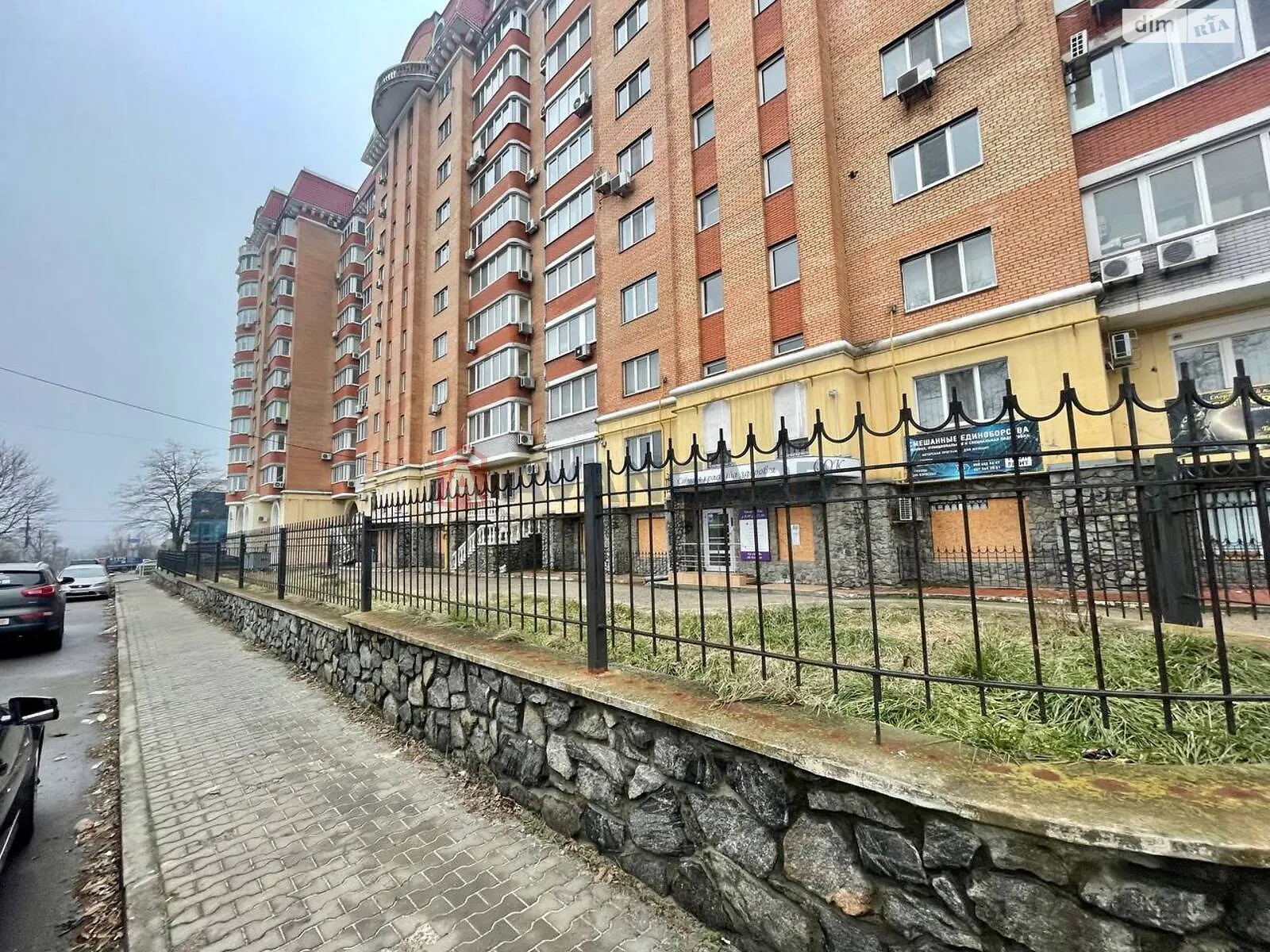 Продается объект сферы услуг 621 кв. м в 10-этажном здании, цена: 280000 $ - фото 1