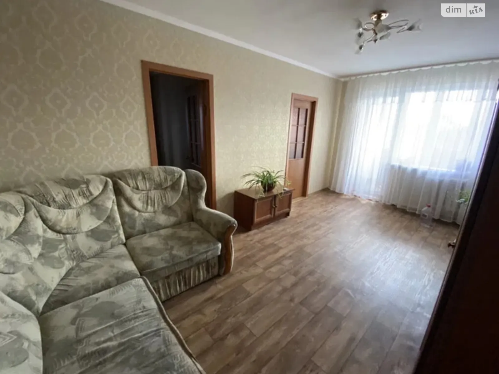 Продається 4-кімнатна квартира 63 кв. м у Меліоративному, цена: 25000 $