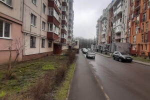 Сниму квартиру в Новоселице долгосрочно