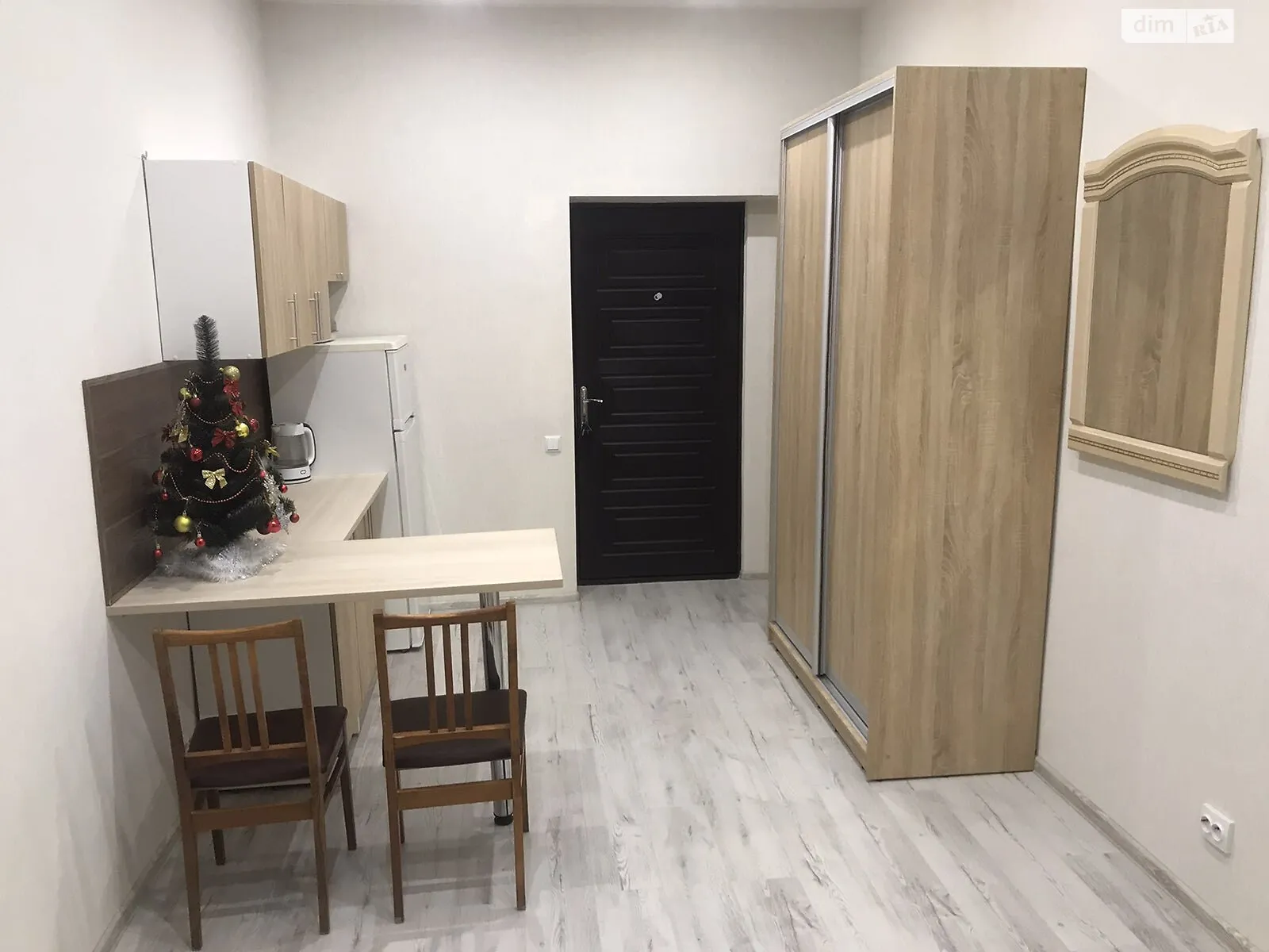 Продается комната 22 кв. м в Киеве, цена: 25000 $