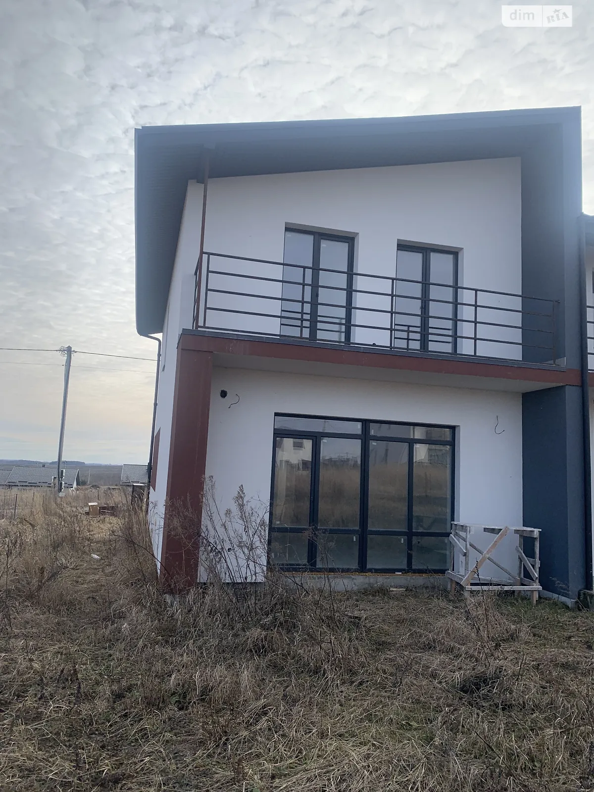 Продается часть дома 110 кв. м с камином, цена: 65000 $