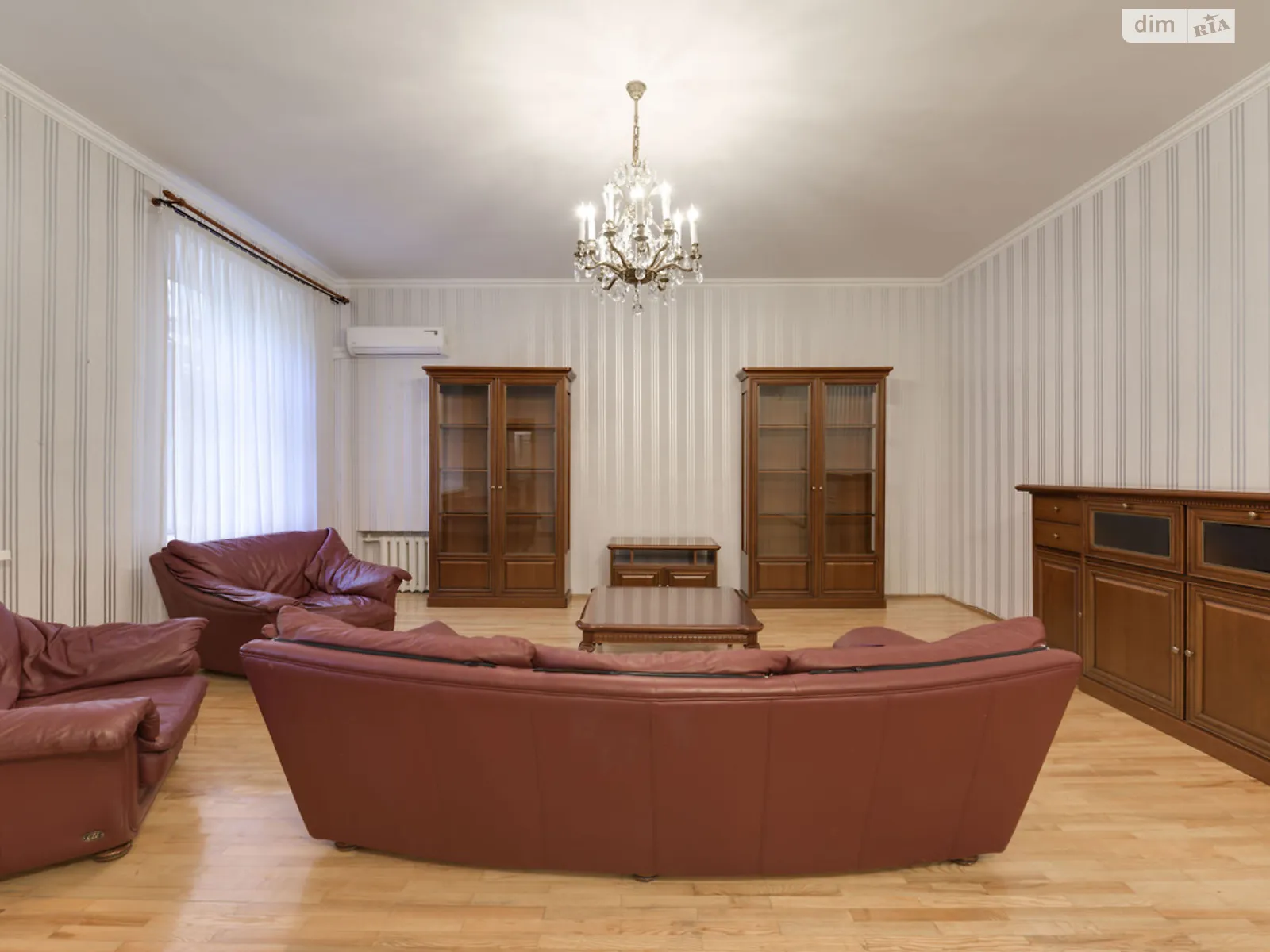 Сдается в аренду 3-комнатная квартира 135 кв. м в Киеве - фото 3