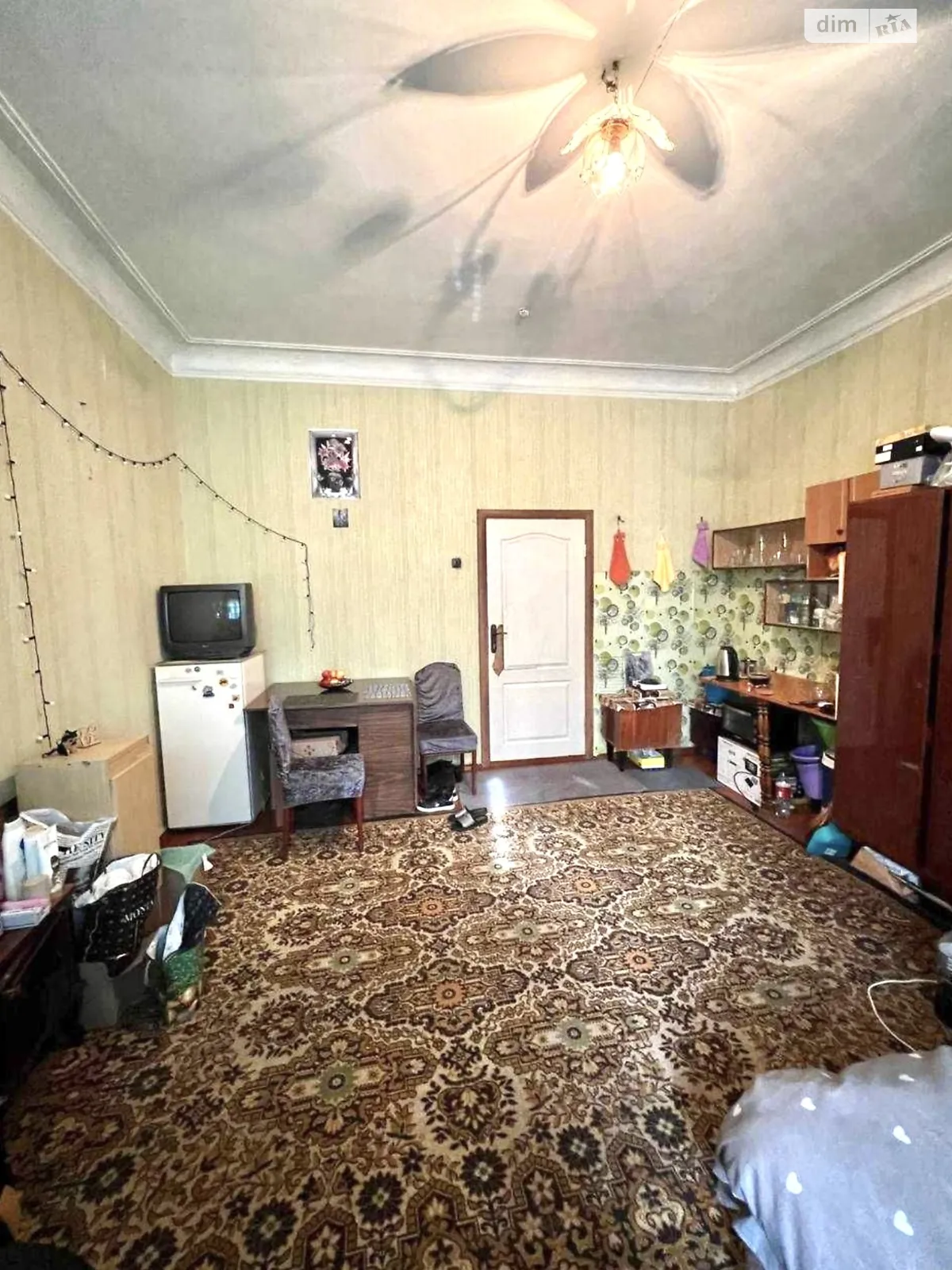 Продается комната 35 кв. м в Запорожье, цена: 5999 $ - фото 1