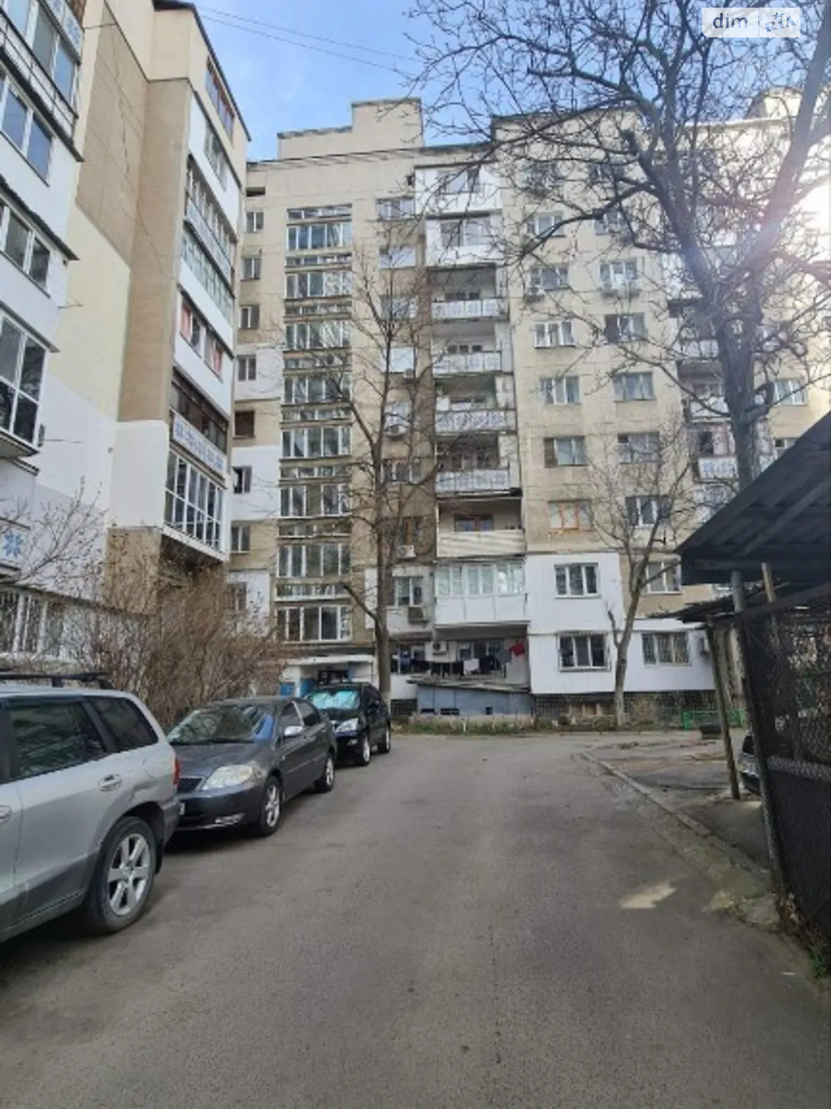 Продається 3-кімнатна квартира 64 кв. м у Одесі, пров. Ботанічний