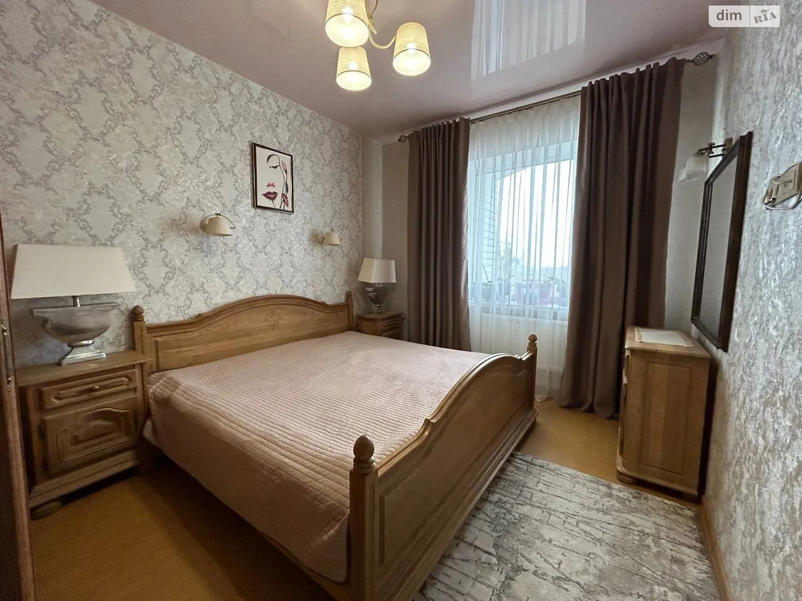 Продается 3-комнатная квартира 75 кв. м в Змиенце, цена: 85000 $