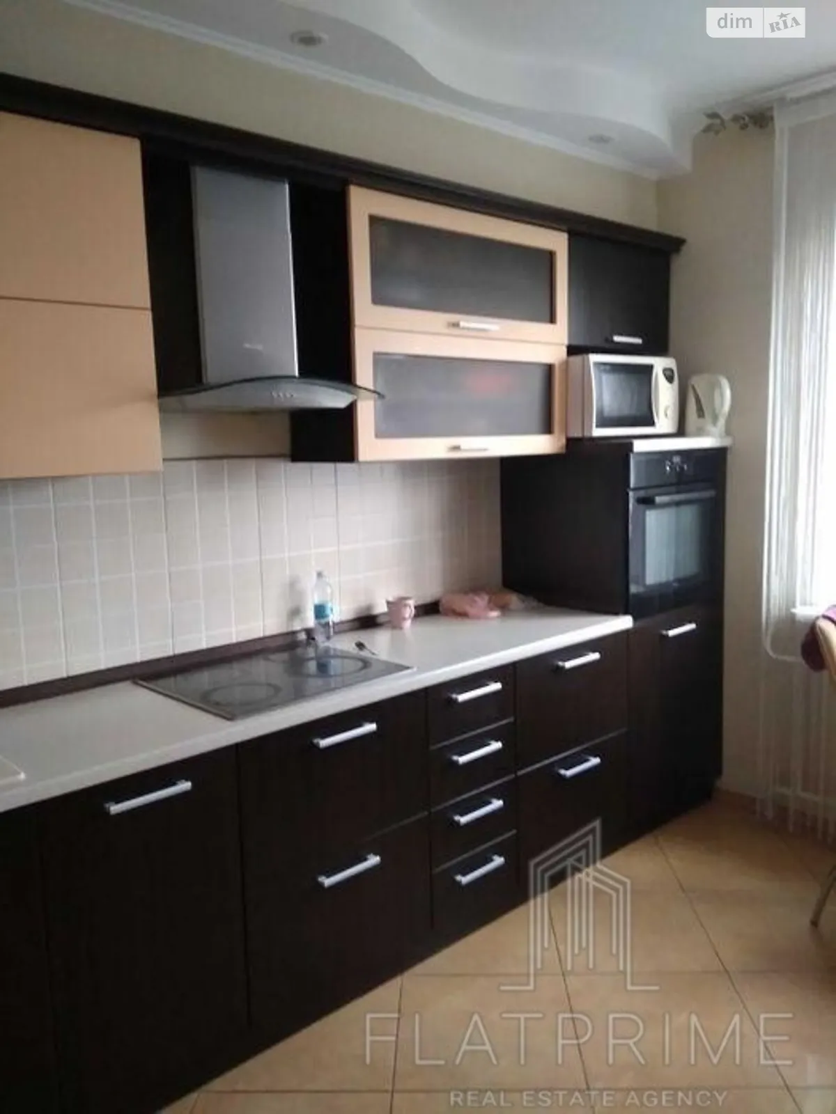 Продается 1-комнатная квартира 72 кв. м в Киеве, ул. Николая Лаврухина, 8