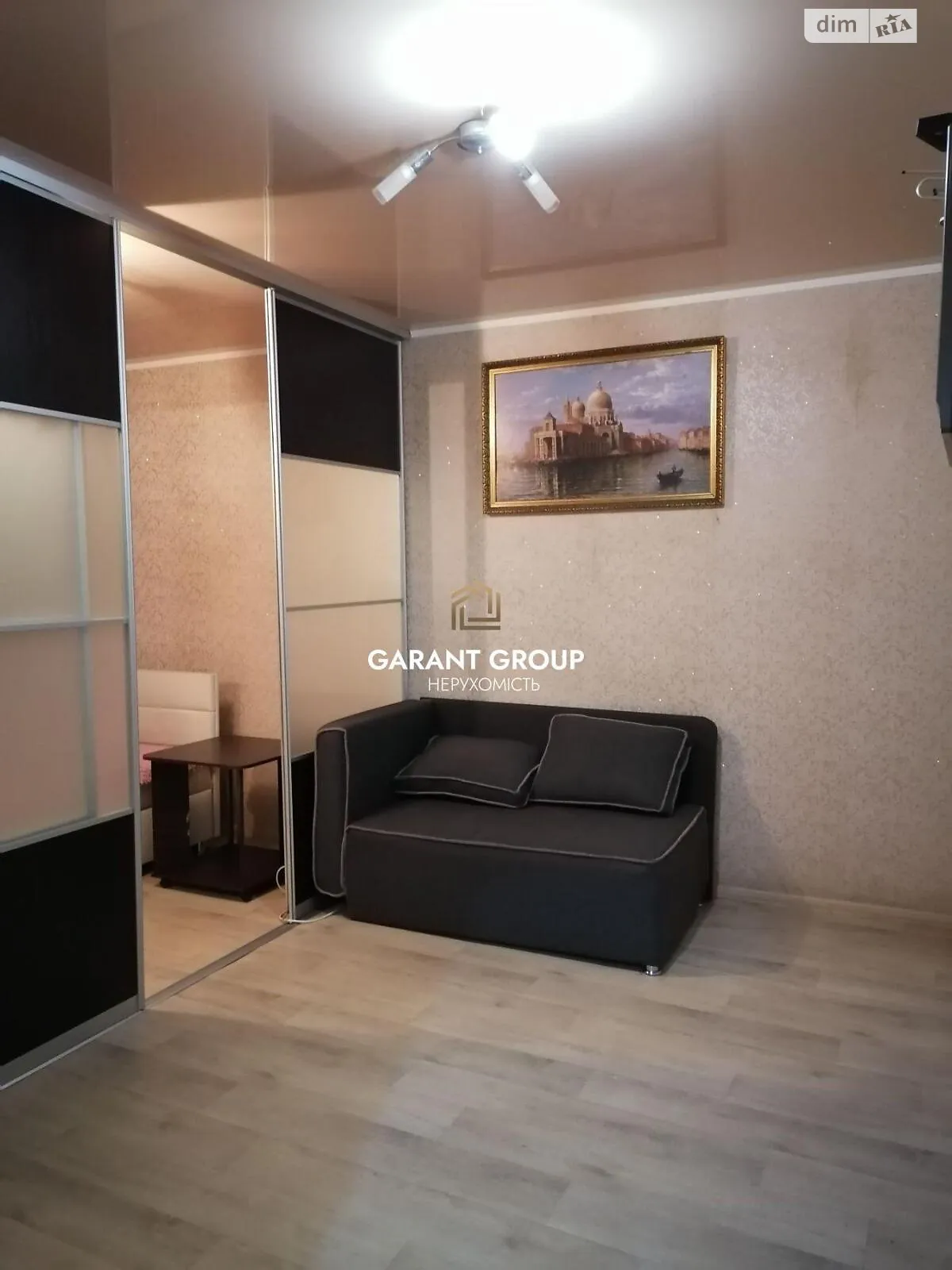 Продается 1-комнатная квартира 34 кв. м в Одессе, ул. Мечникова