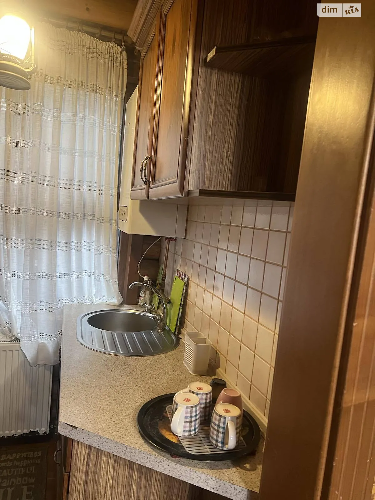 Сдается в аренду дом на 2 этажа 120 кв. м с камином, цена: 700 $