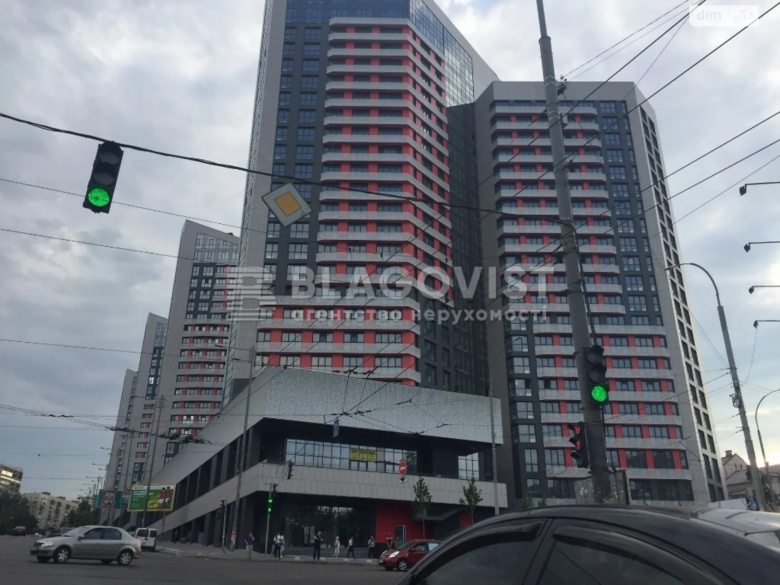 Продается помещения свободного назначения 183 кв. м в 24-этажном здании - фото 2