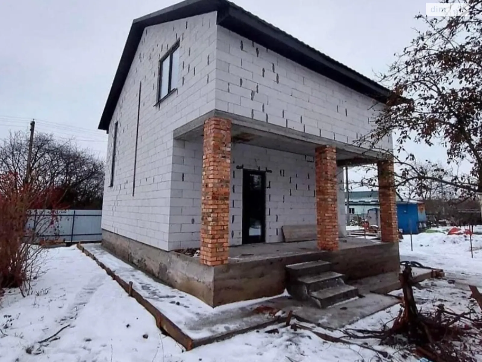 Продается дом на 2 этажа 120 кв. м с мансардой, цена: 67000 $ - фото 1