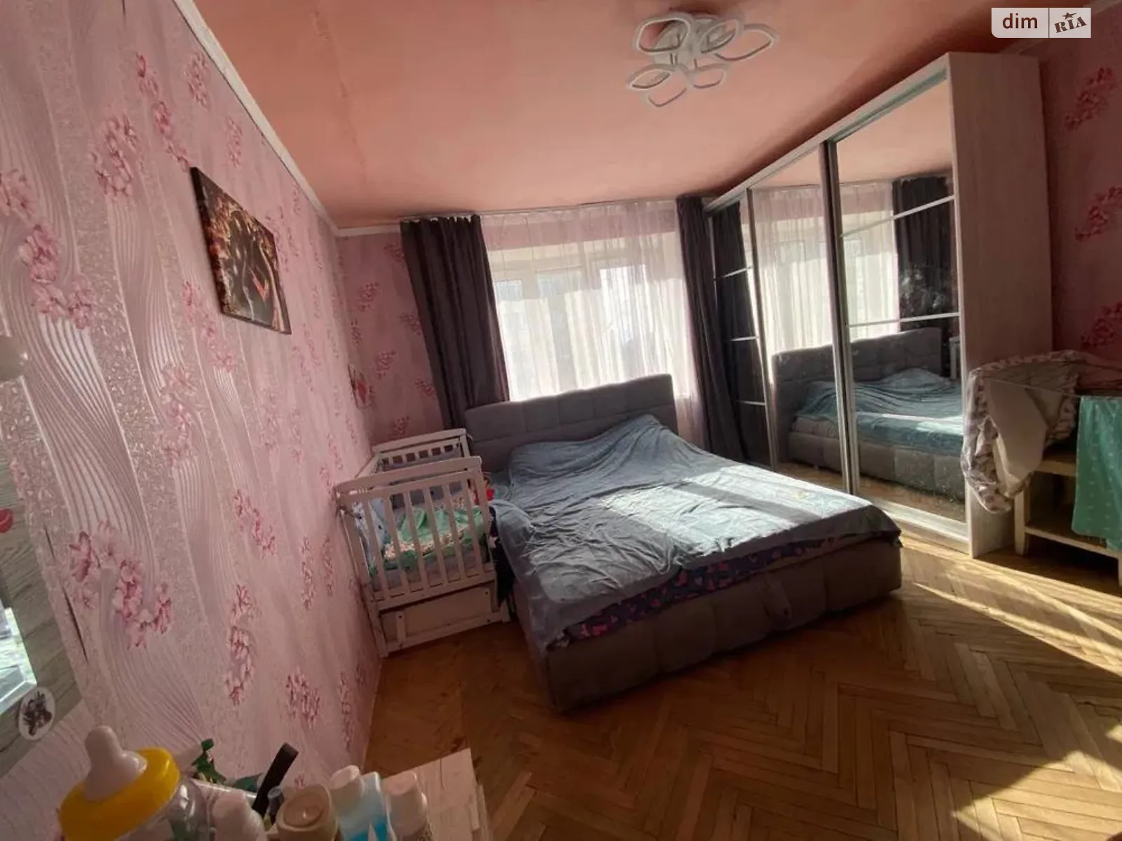 Продается 2-комнатная квартира 48 кв. м в Львове, ул. Лисеницкая