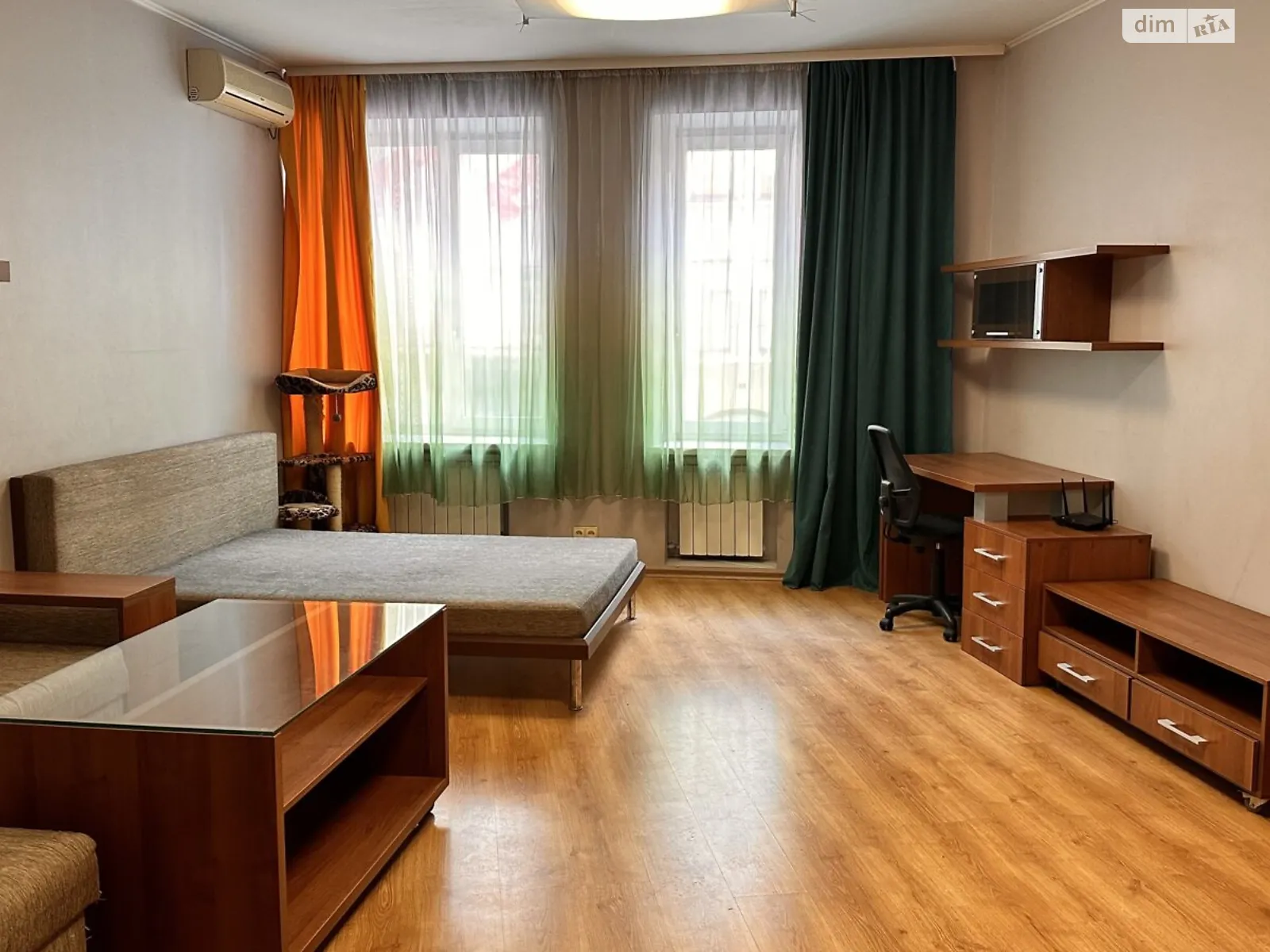 Продается 1-комнатная квартира 45 кв. м в Харькове, цена: 28500 $ - фото 1