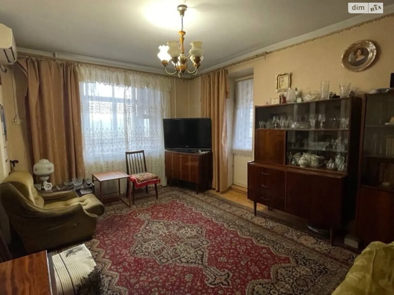 Продається 2-кімнатна квартира 51 кв. м у Одесі, вул. Михайла Грушевського