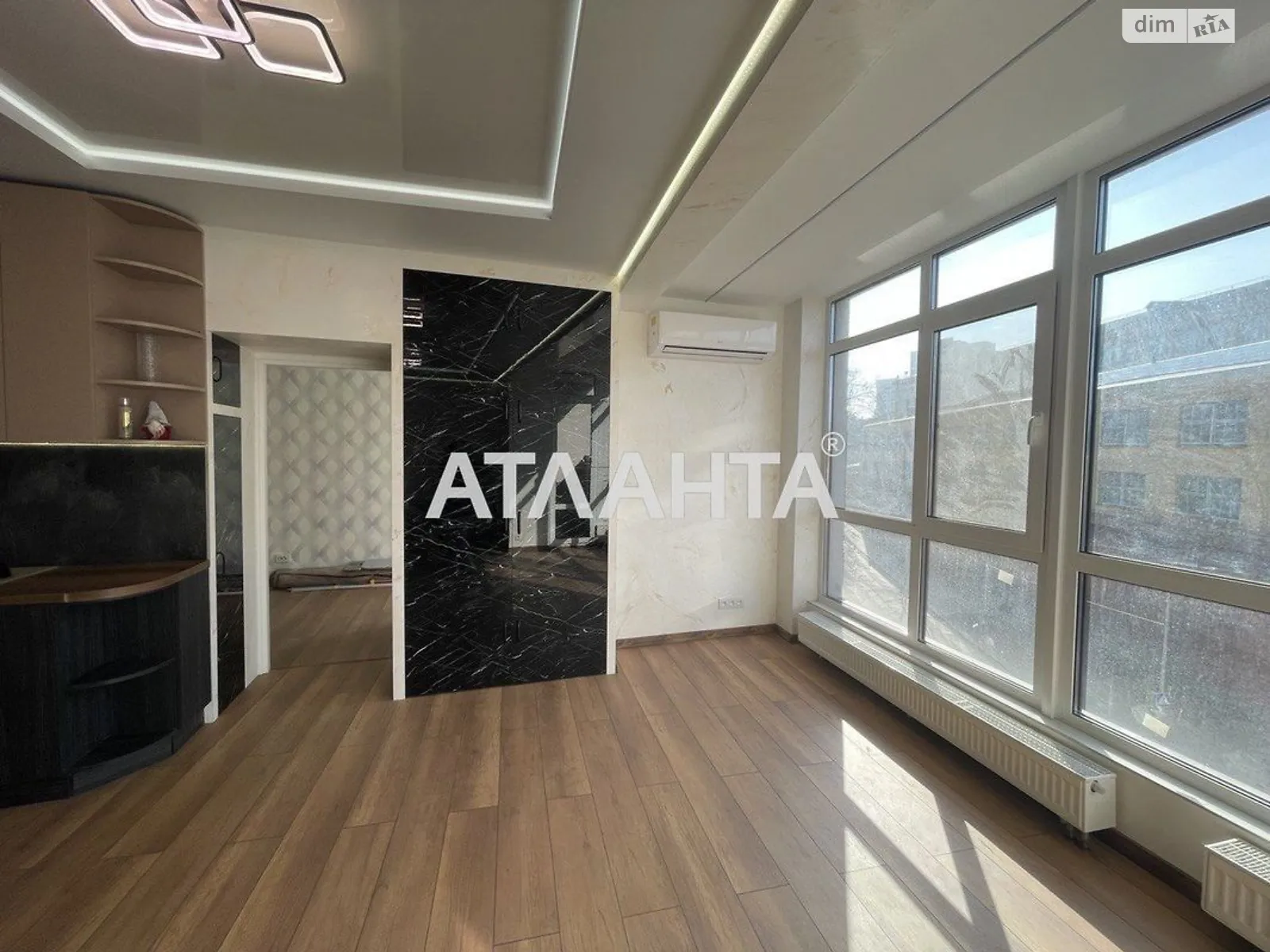 Продается 2-комнатная квартира 72.5 кв. м в Киеве - фото 4