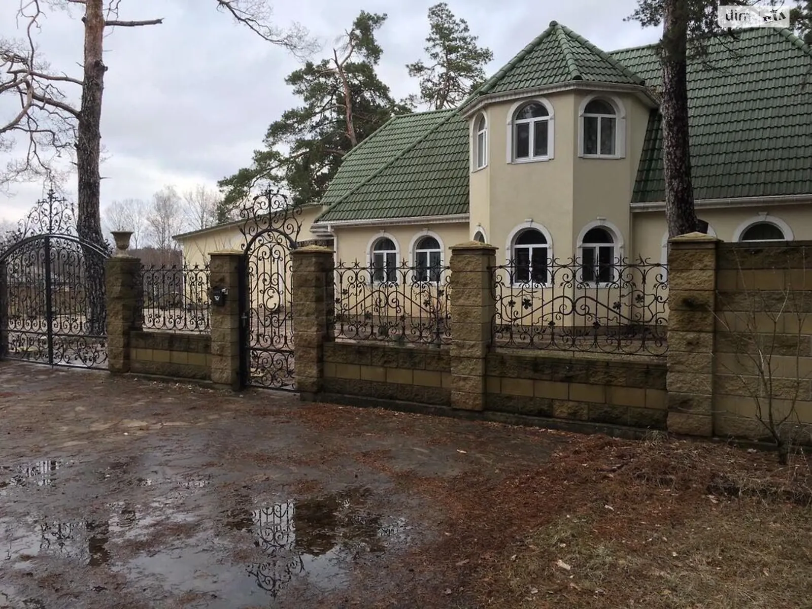 Продається будинок 2 поверховий 284 кв. м з каміном - фото 3