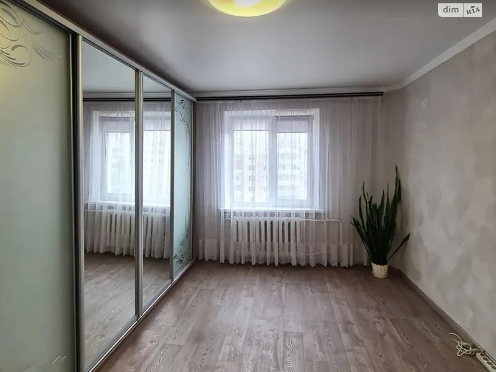 Продается 1-комнатная квартира 32 кв. м в Хмельницком, просп. Мира - фото 1