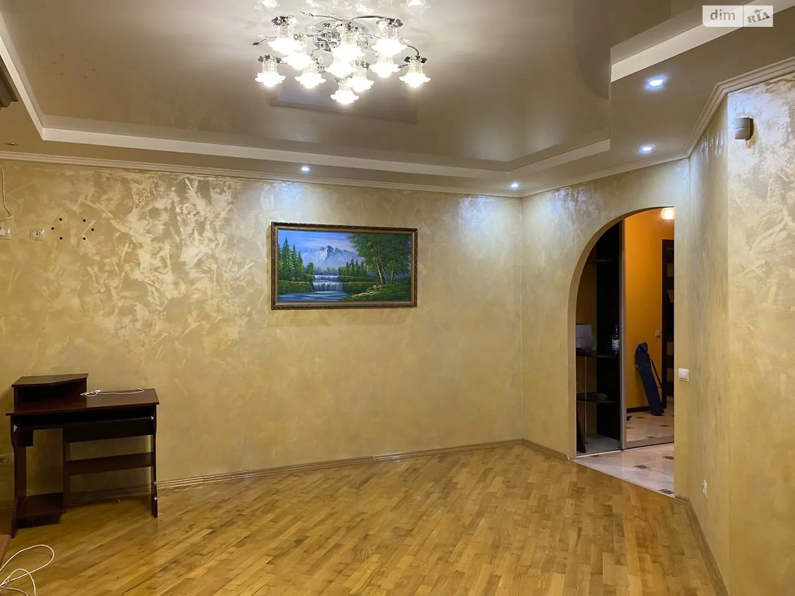 2-комнатная квартира 80 кв. м в Тернополе, цена: 260 $