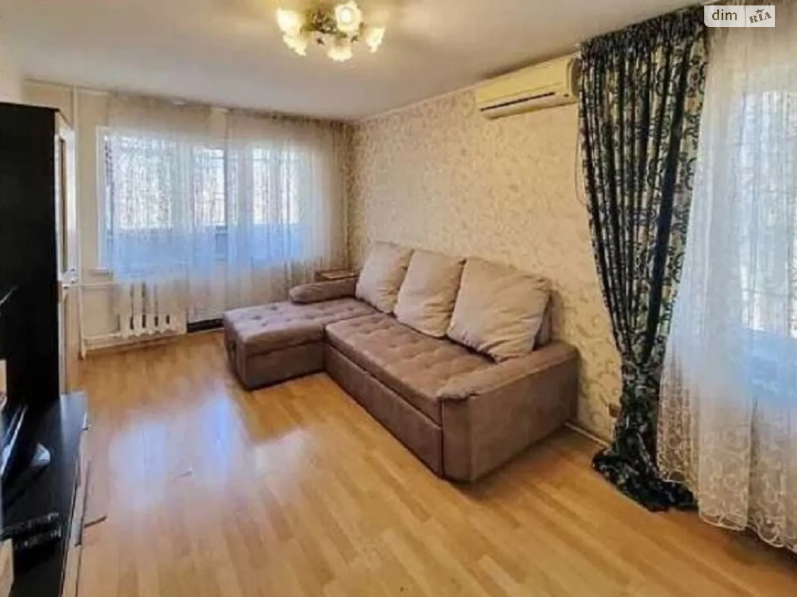 Продается 2-комнатная квартира 43 кв. м в Одессе, просп. Адмиральский, 37 - фото 1