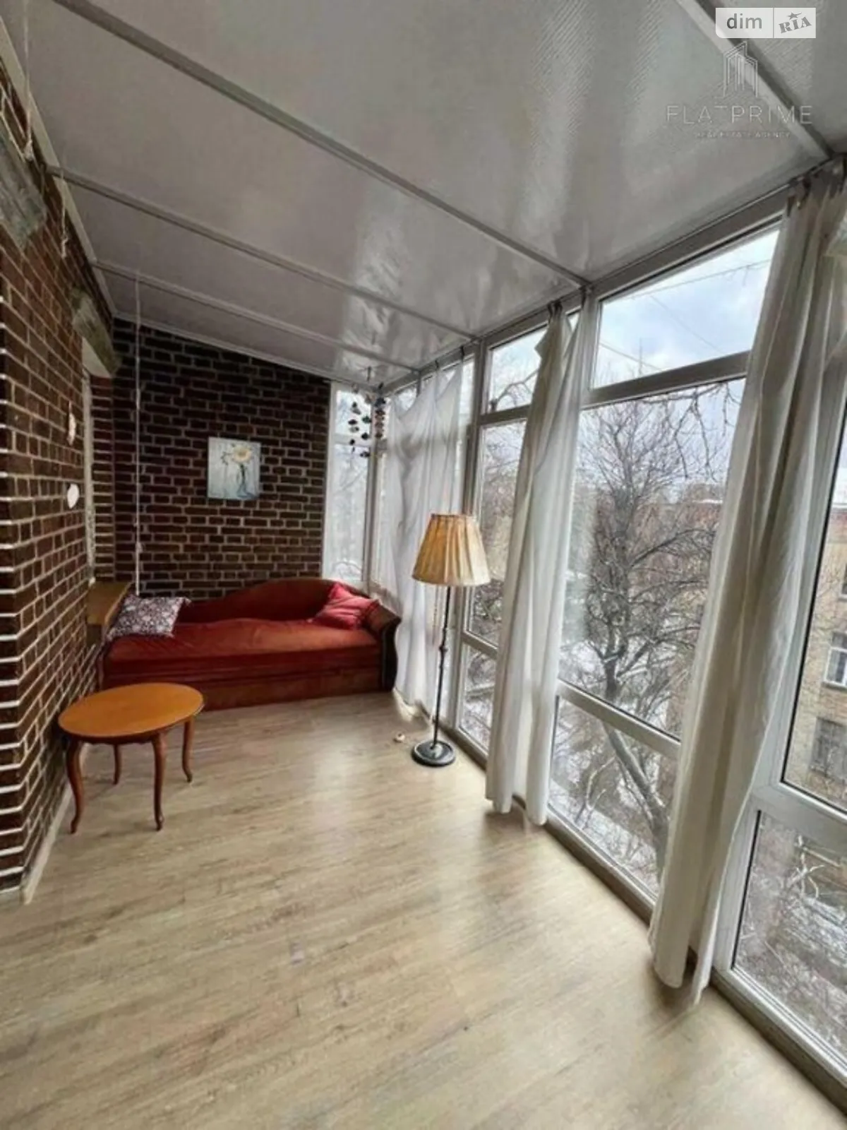 Продается 2-комнатная квартира 64 кв. м в Киеве, ул. Маккейна Джона, 16А - фото 1