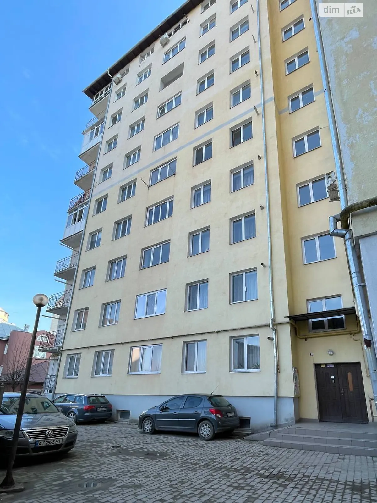 Продается 1-комнатная квартира 38 кв. м в Ивано-Франковске, цена: 33000 $