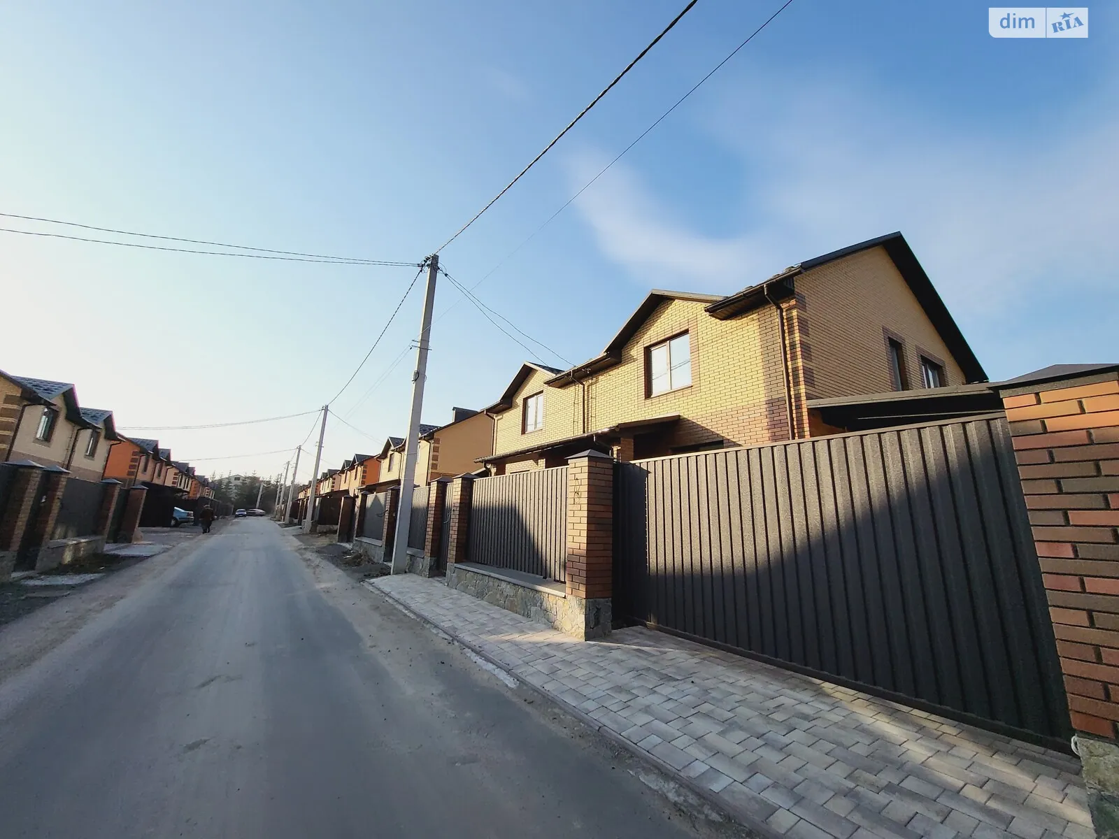 Продається частина будинку 105 кв. м с басейном, цена: 103000 $ - фото 1