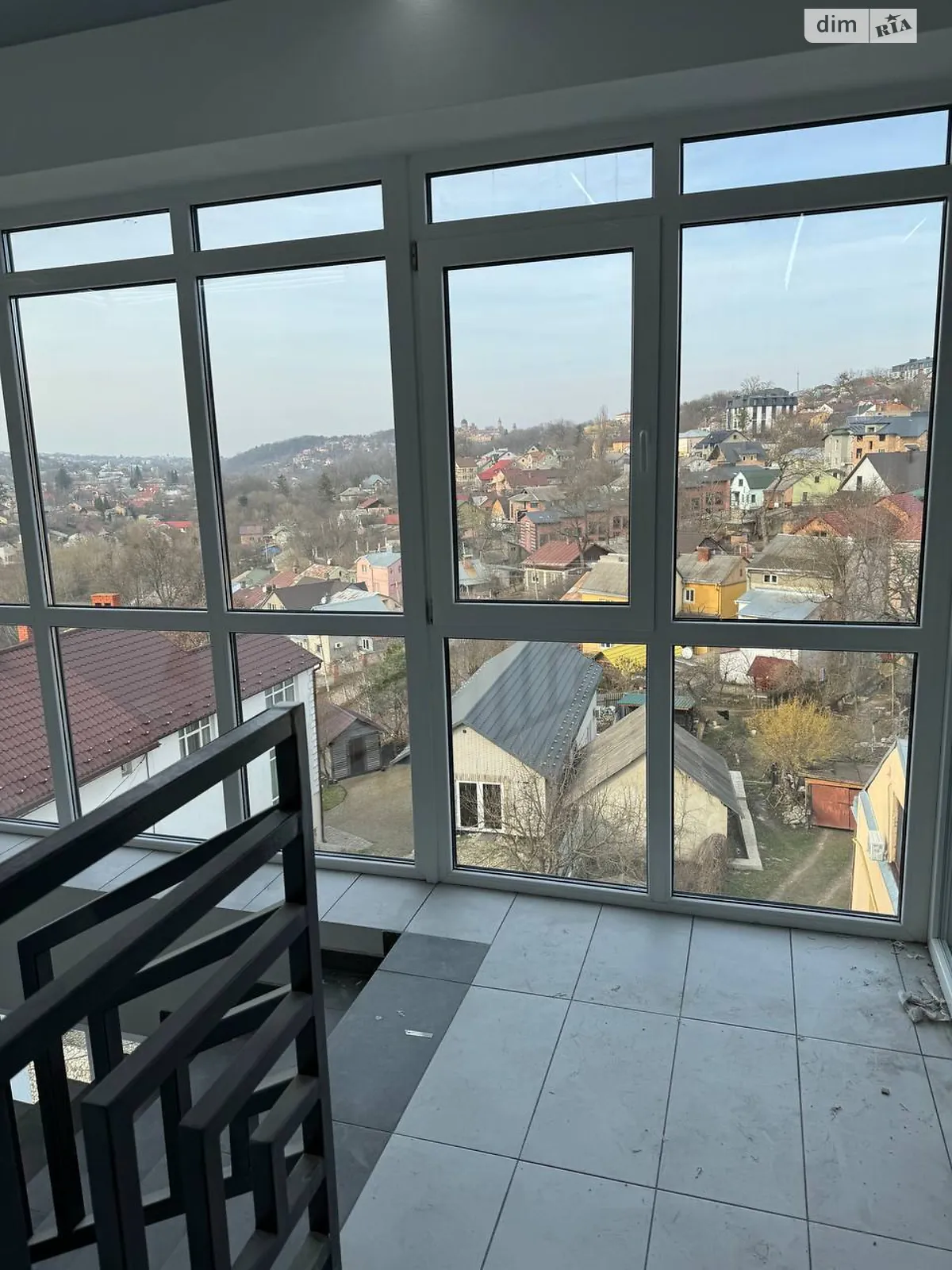Продается 3-комнатная квартира 91 кв. м в Черновцах - фото 4
